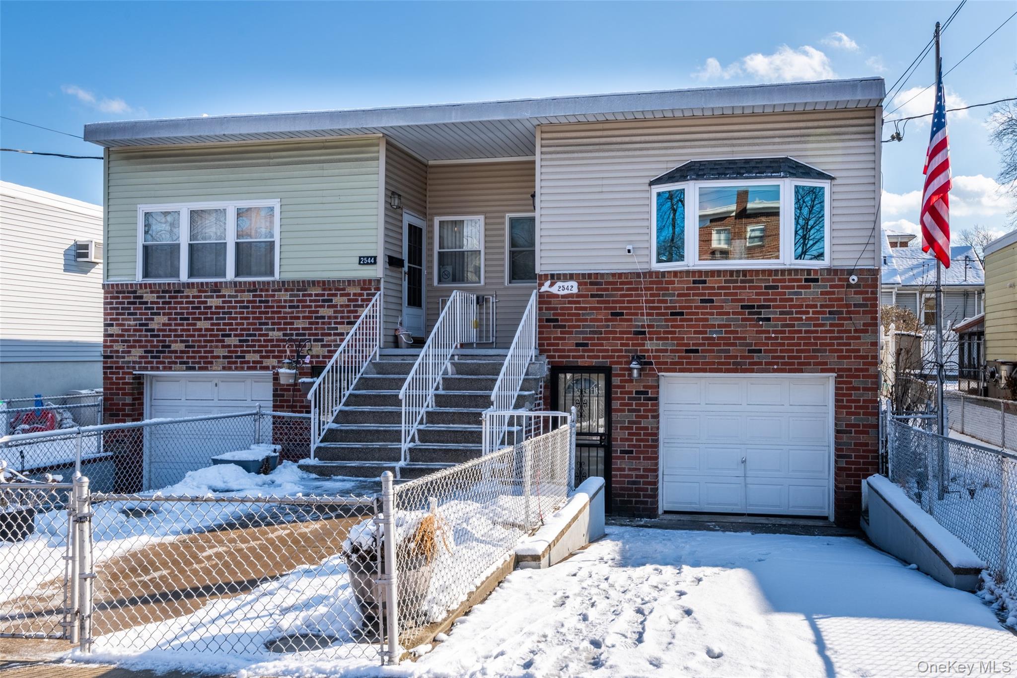 #1 photo, 2542 Hollers Avenue, הברונקס Bronx , NY 10475