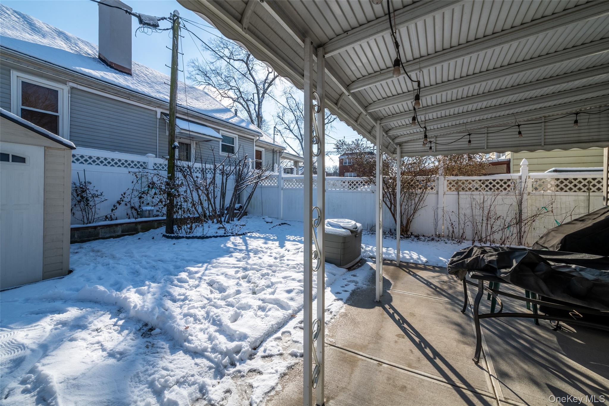 #12 photo, 2542 Hollers Avenue, הברונקס Bronx , NY 10475