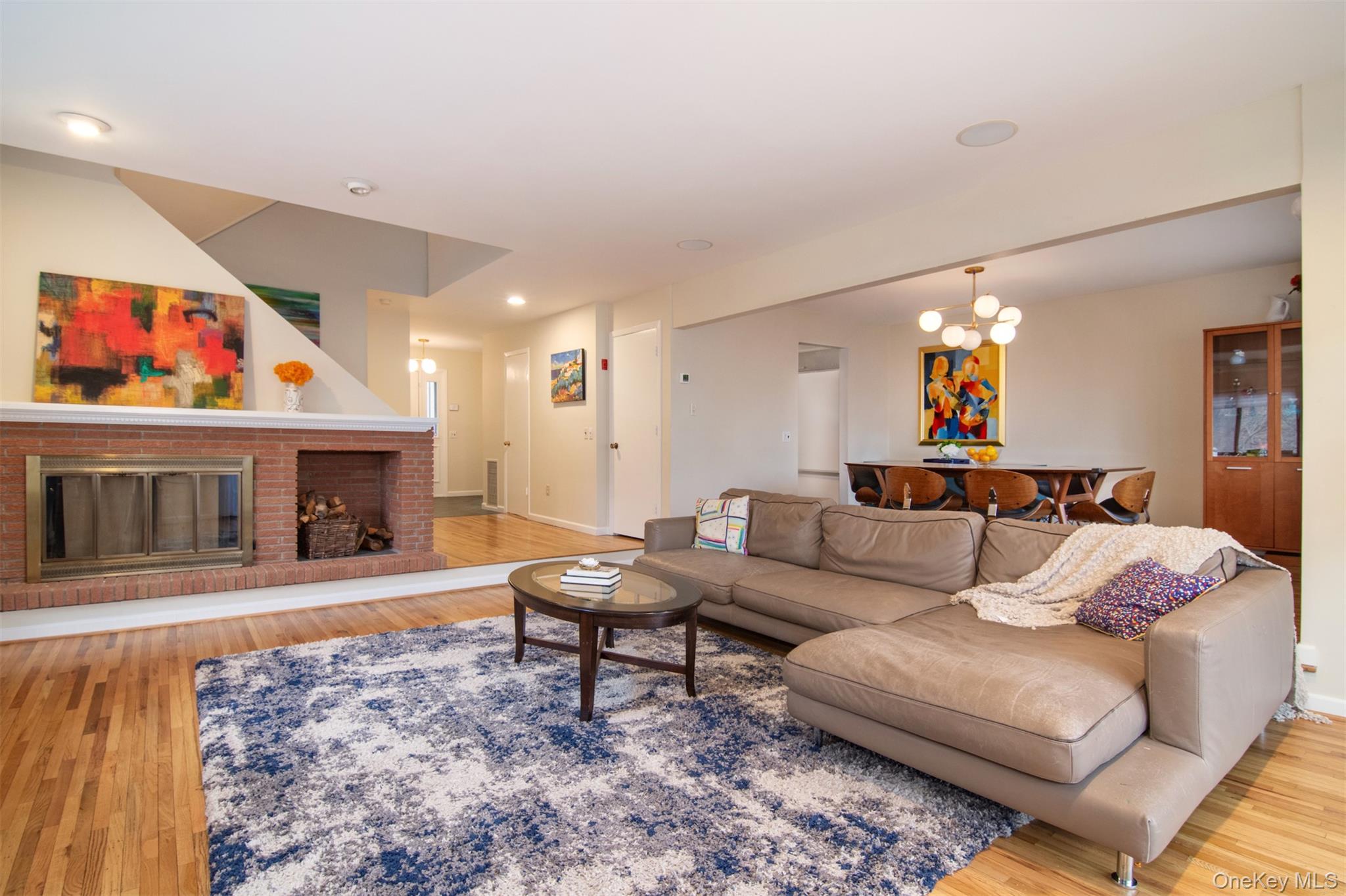 #10 photo, 372 Birch Lane, Irvington , NY 10533