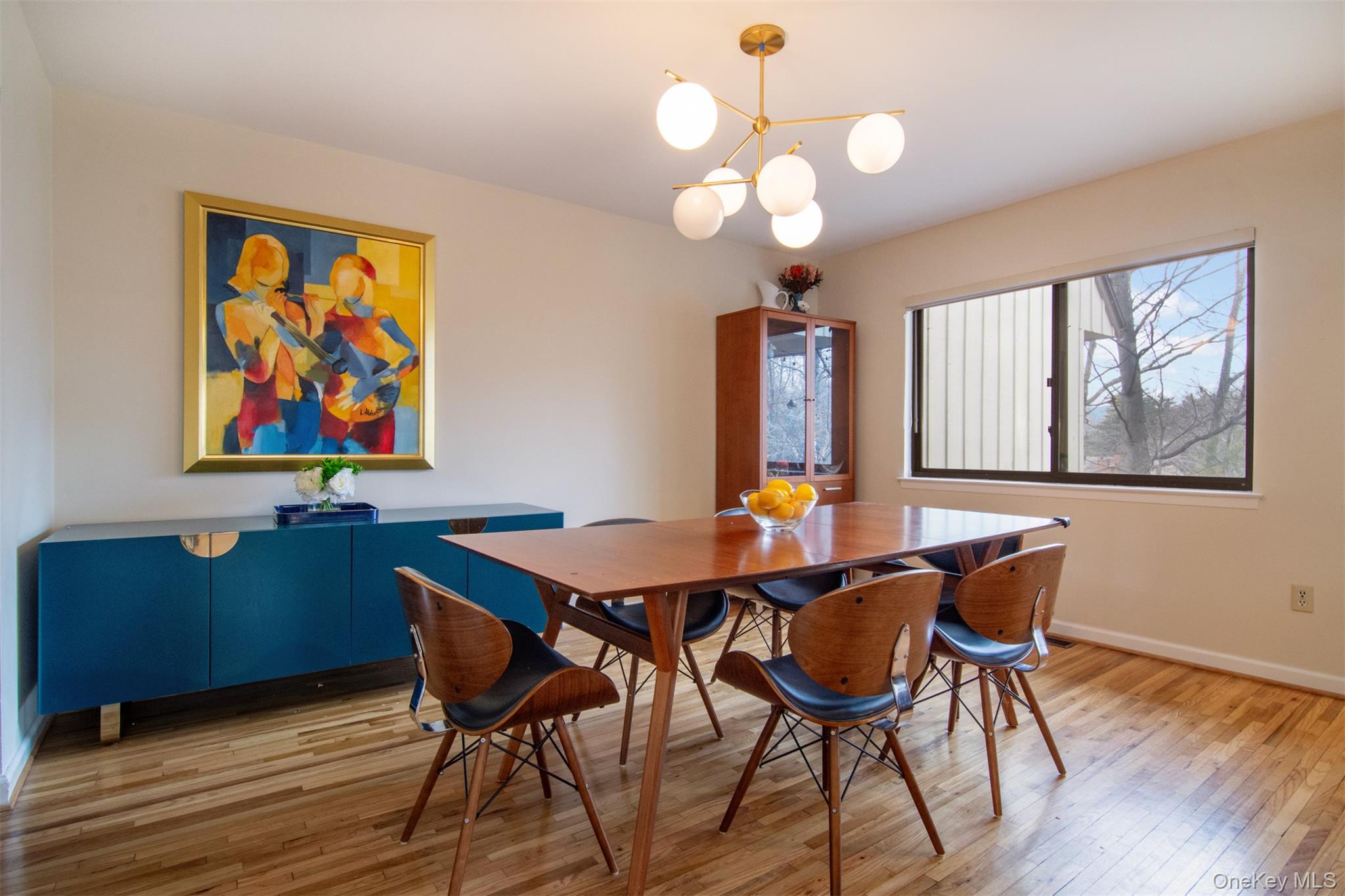 #11 photo, 372 Birch Lane, Irvington , NY 10533