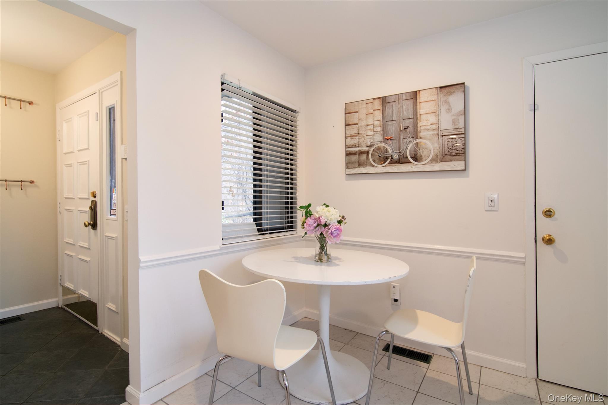 #16 photo, 372 Birch Lane, Irvington , NY 10533