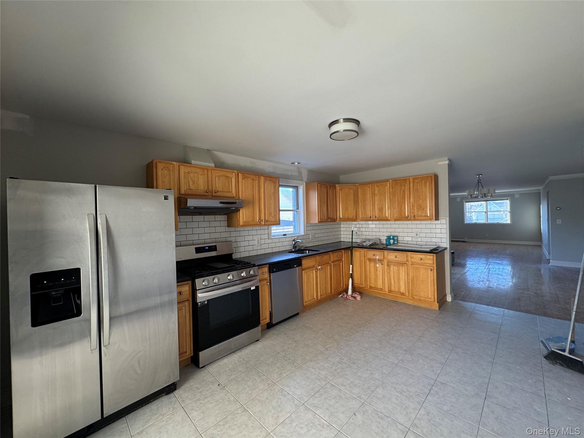 #5 photo, 1112 Mile Square Road, Yonkers , NY 10704