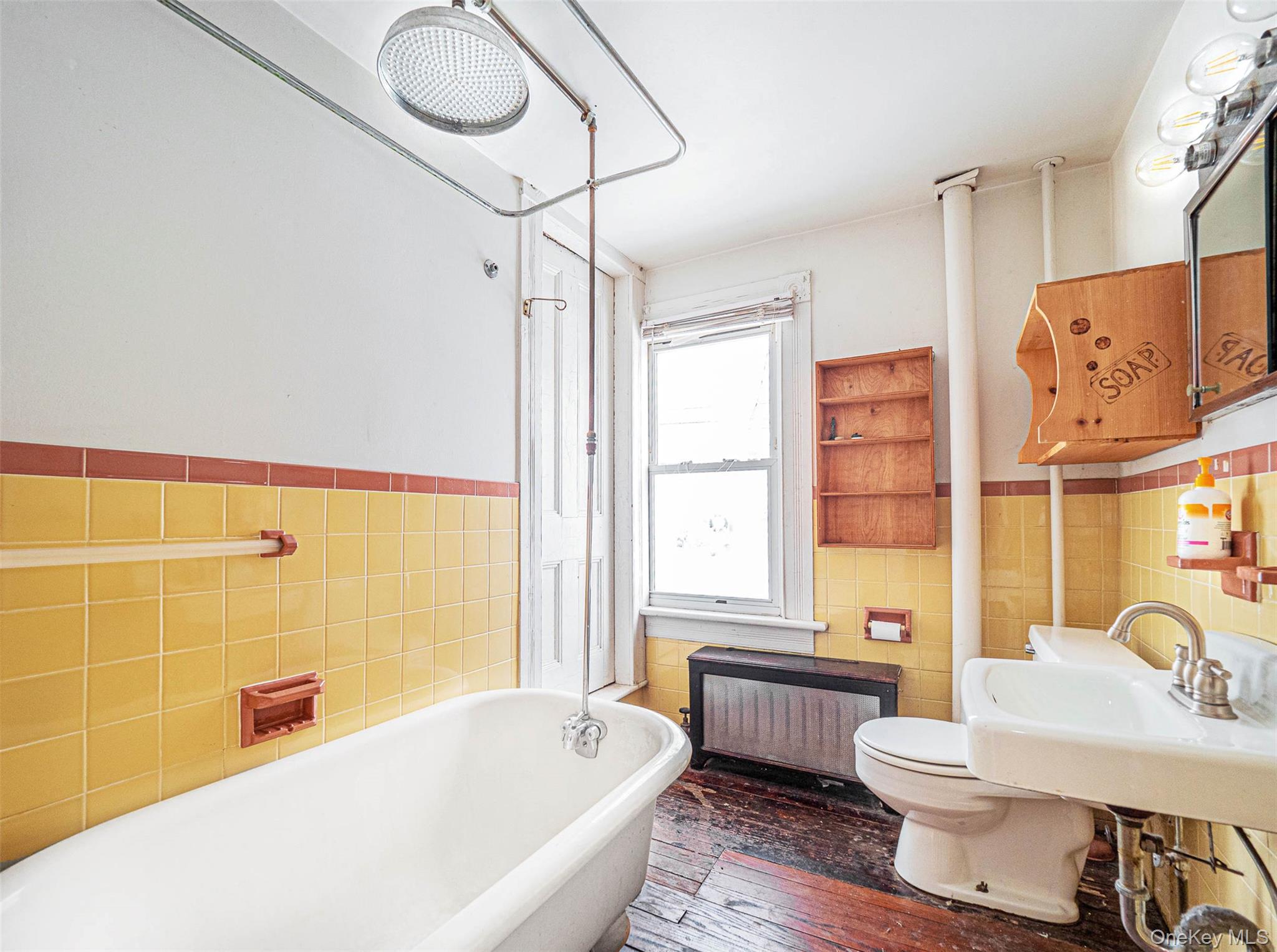 #17 photo, 140 N Main Street, Florida , NY 10921