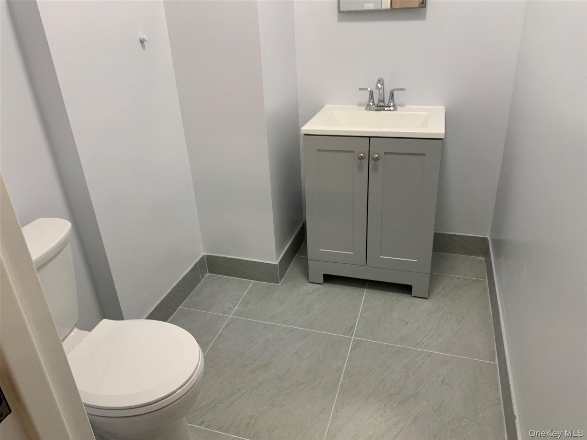 #10 photo, 504 Cherry Lane, 长岛 Floral Park , NY 11001