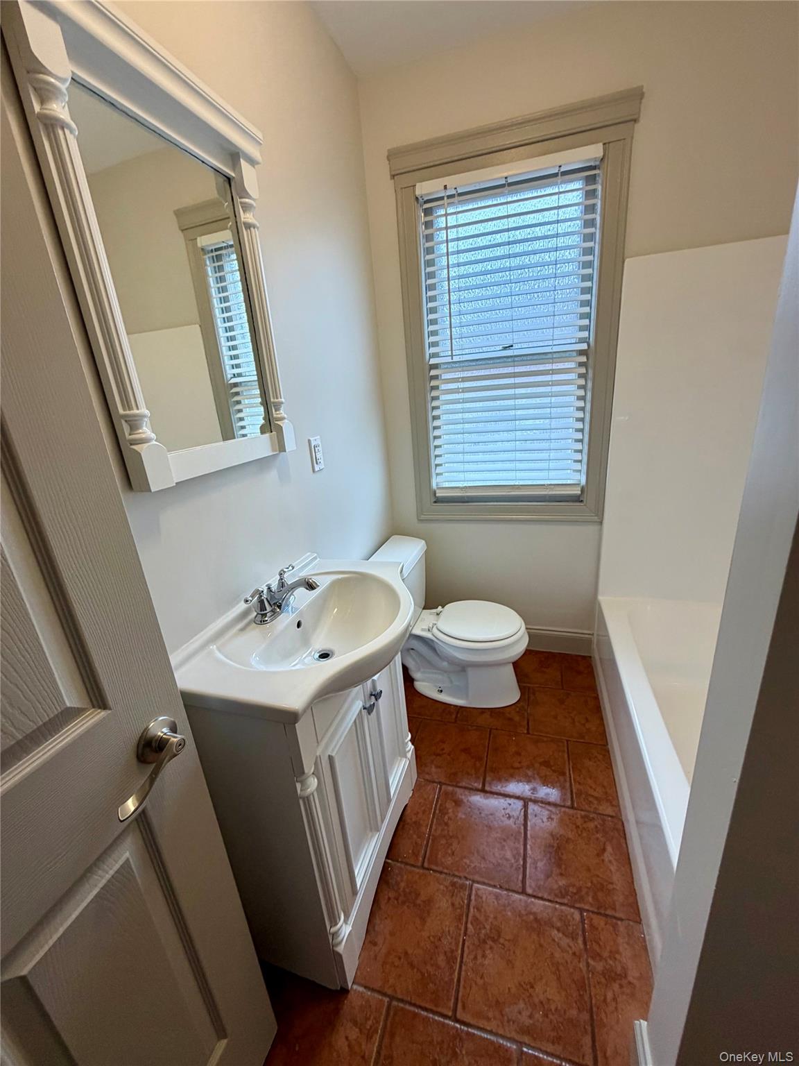 #3 photo, 11 Franklin Street, Poughkeepsie , NY 12601