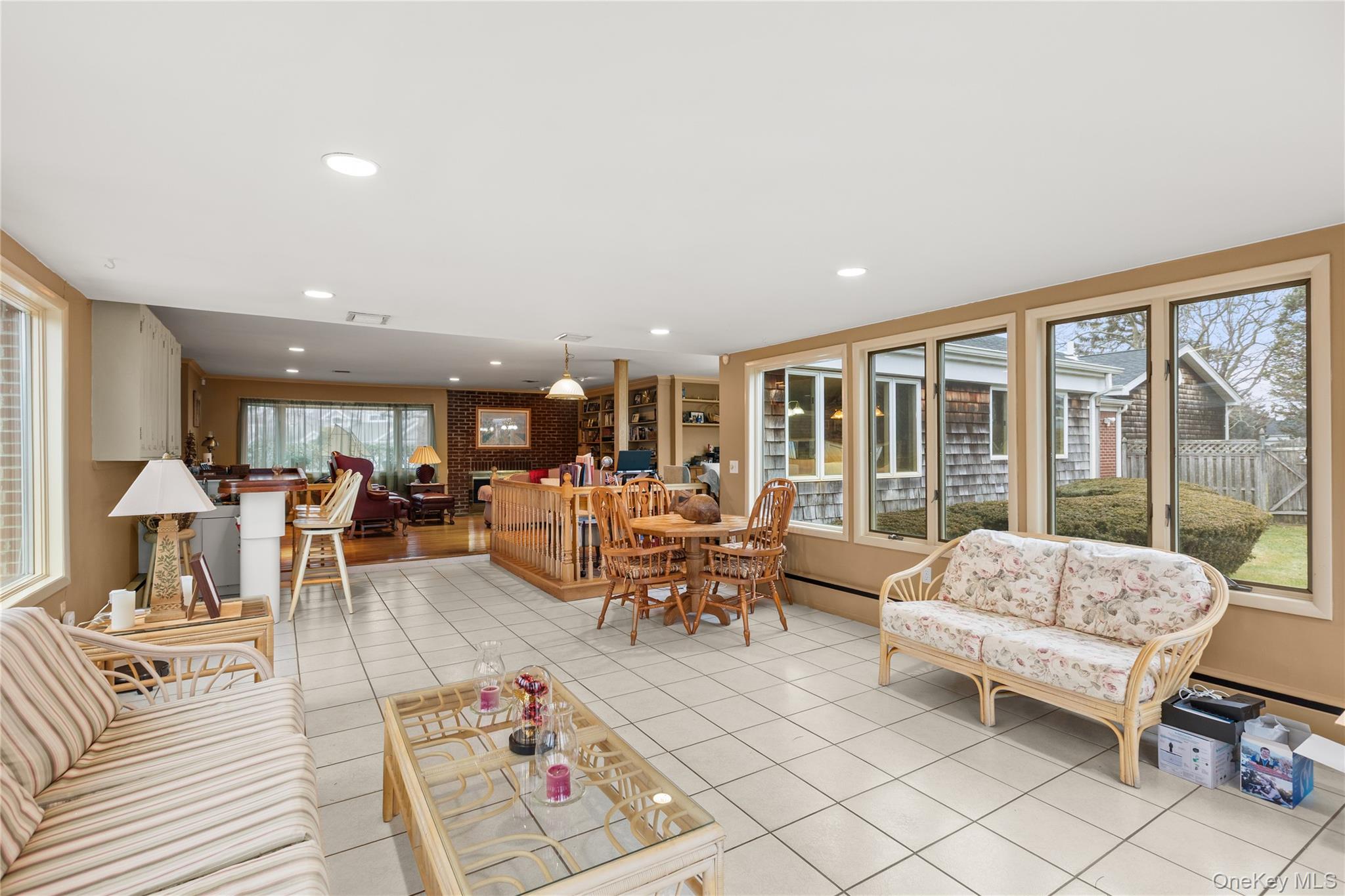 #5 photo, 66 Davison Lane, Саффолк ‖ West Islip , NY 11795