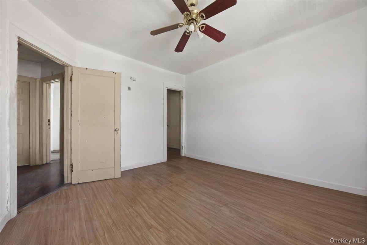 #12 photo, 3220 Bayswater Court, קווינס Far Rockaway , NY 11691