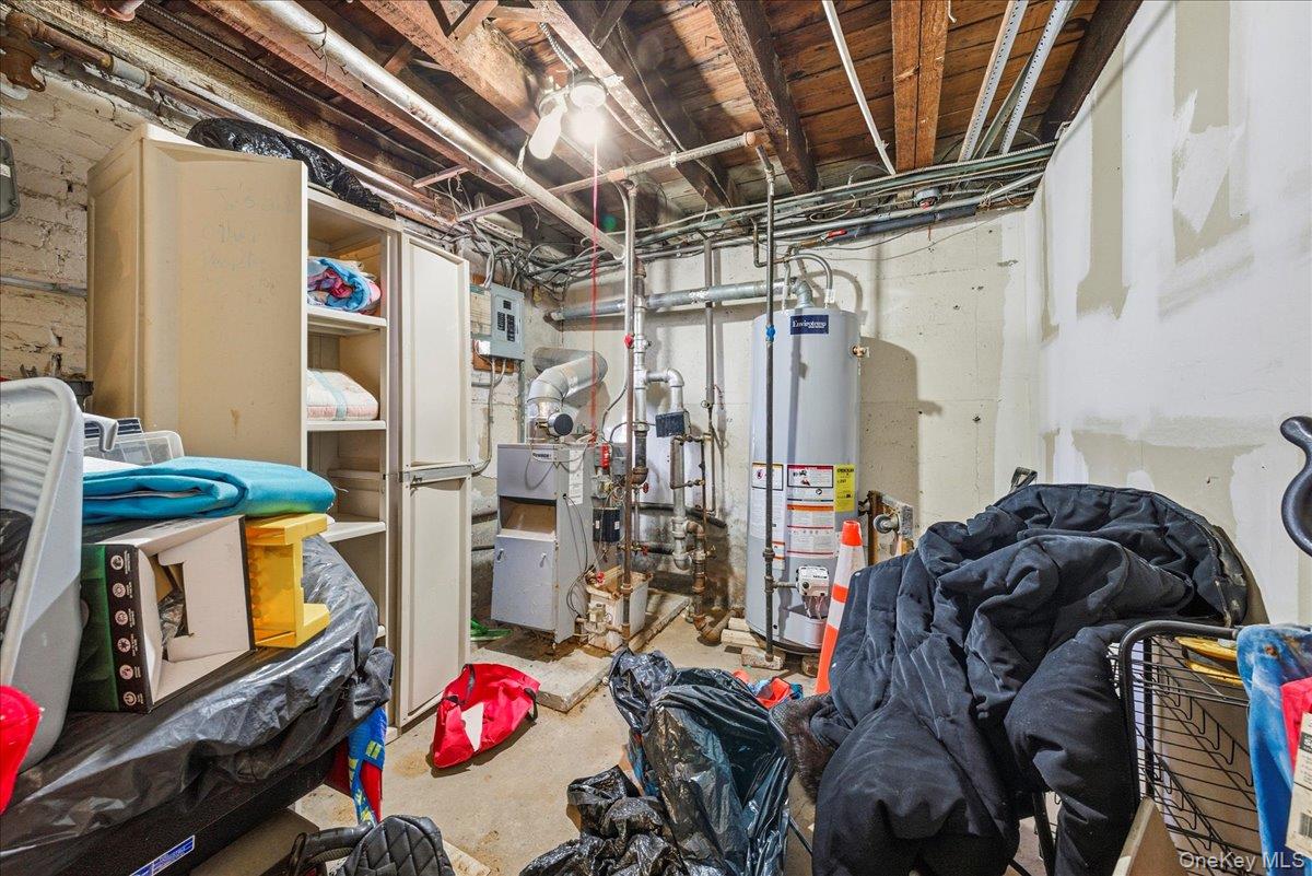 #16 photo, 3220 Bayswater Court, קווינס Far Rockaway , NY 11691