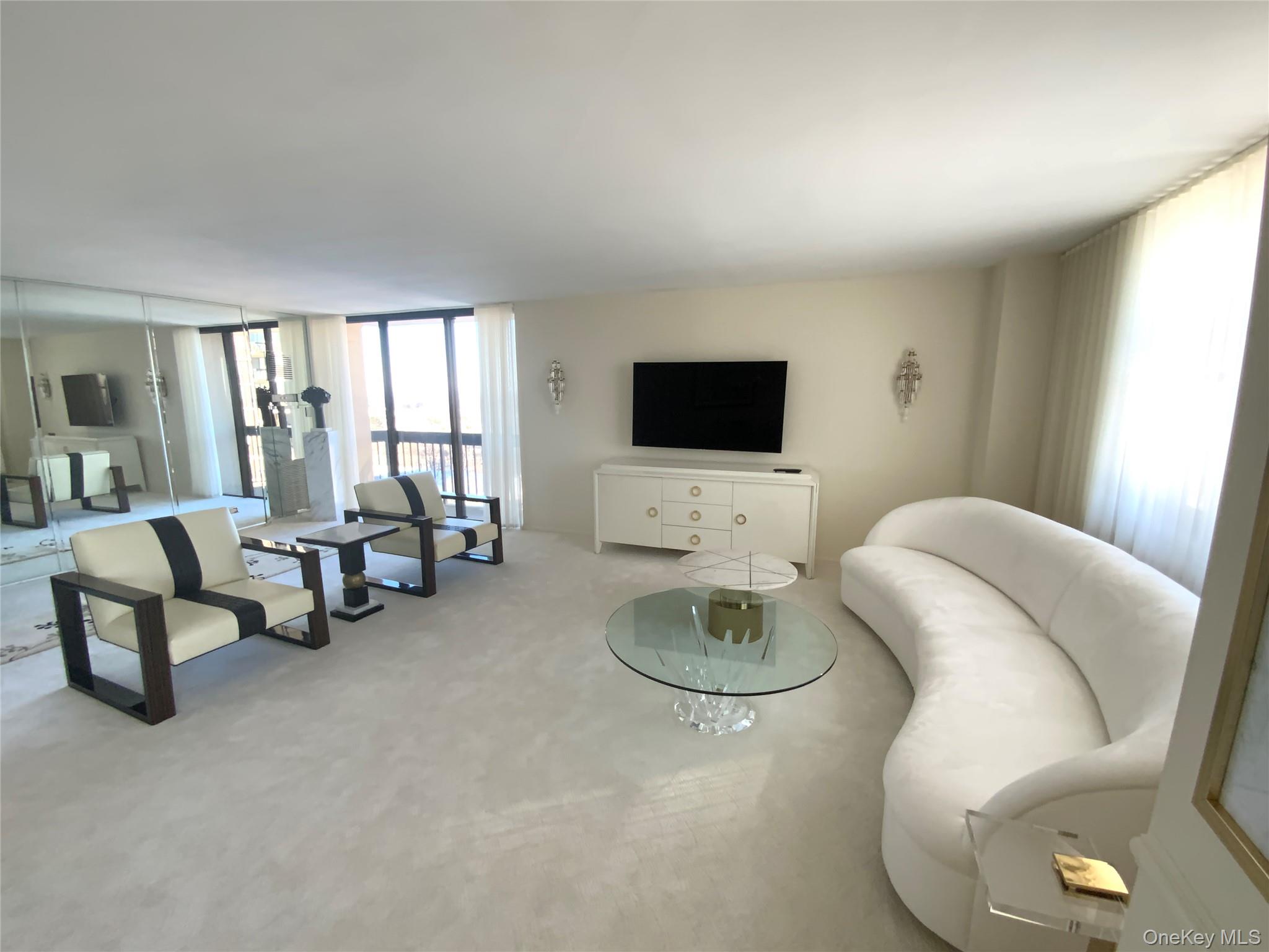 #4 photo, 27010 Grand Central Parkway, Куинс ‖ Floral Park , NY 11005