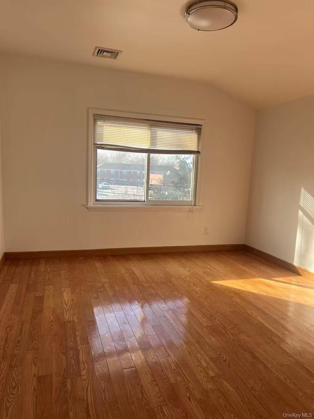 #10 photo, 64-48 Cloverdale Boulevard, Bayside , NY 11364