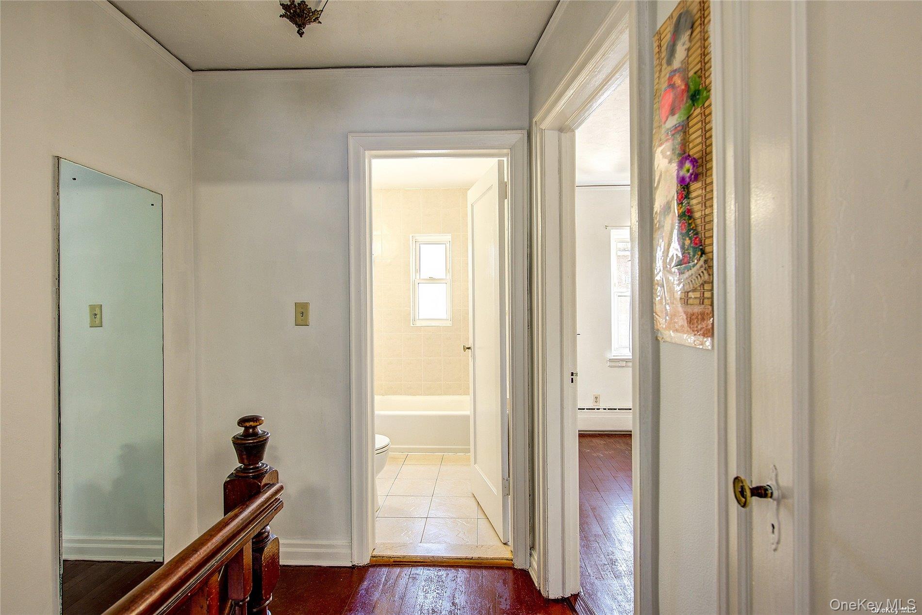 #13 photo, 102-20 63rd Road, 뉴욕퀸즈 Forest Hills , NY 11375