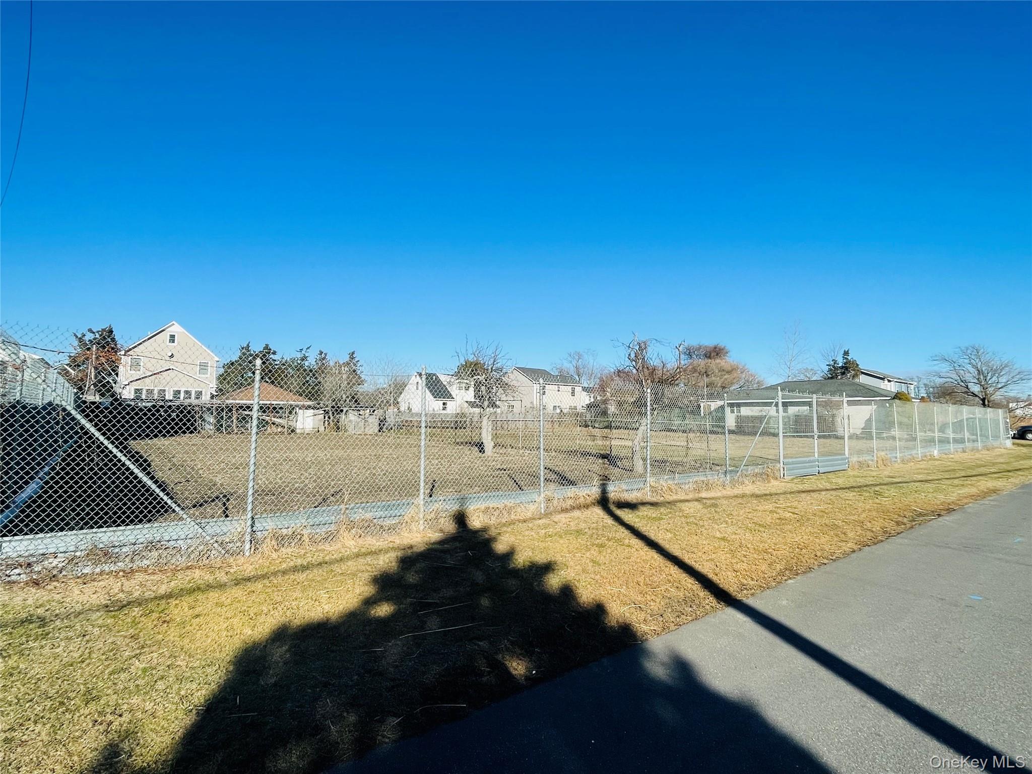 #4 photo, VL (Lot 9) Peters Drive, Саффолк ‖ Shirley , NY 11967