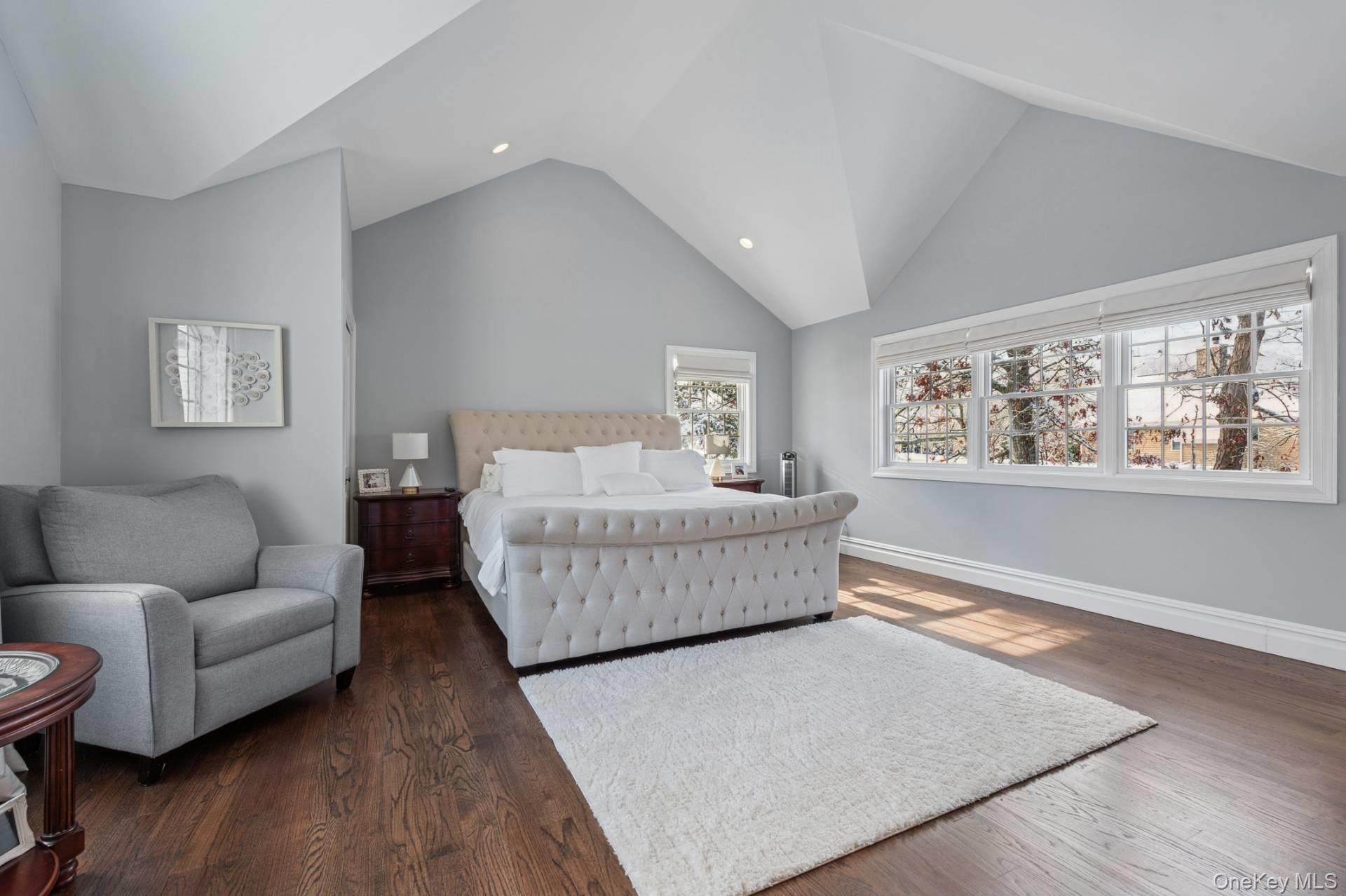 #12 photo, 47 Bathing Beach Road, 롱 아일랜드 Southampton , NY 11968