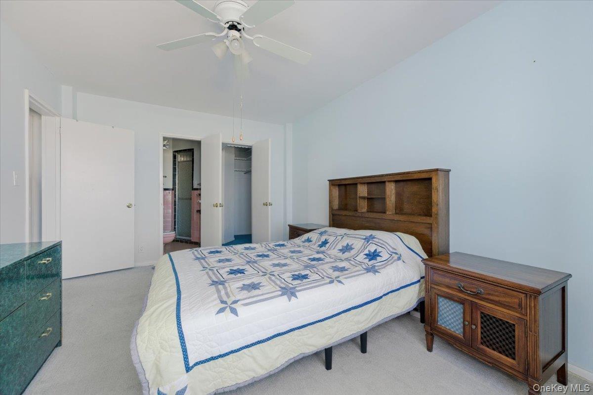 #10 photo, 560 W Broadway, Long Beach , NY 11561