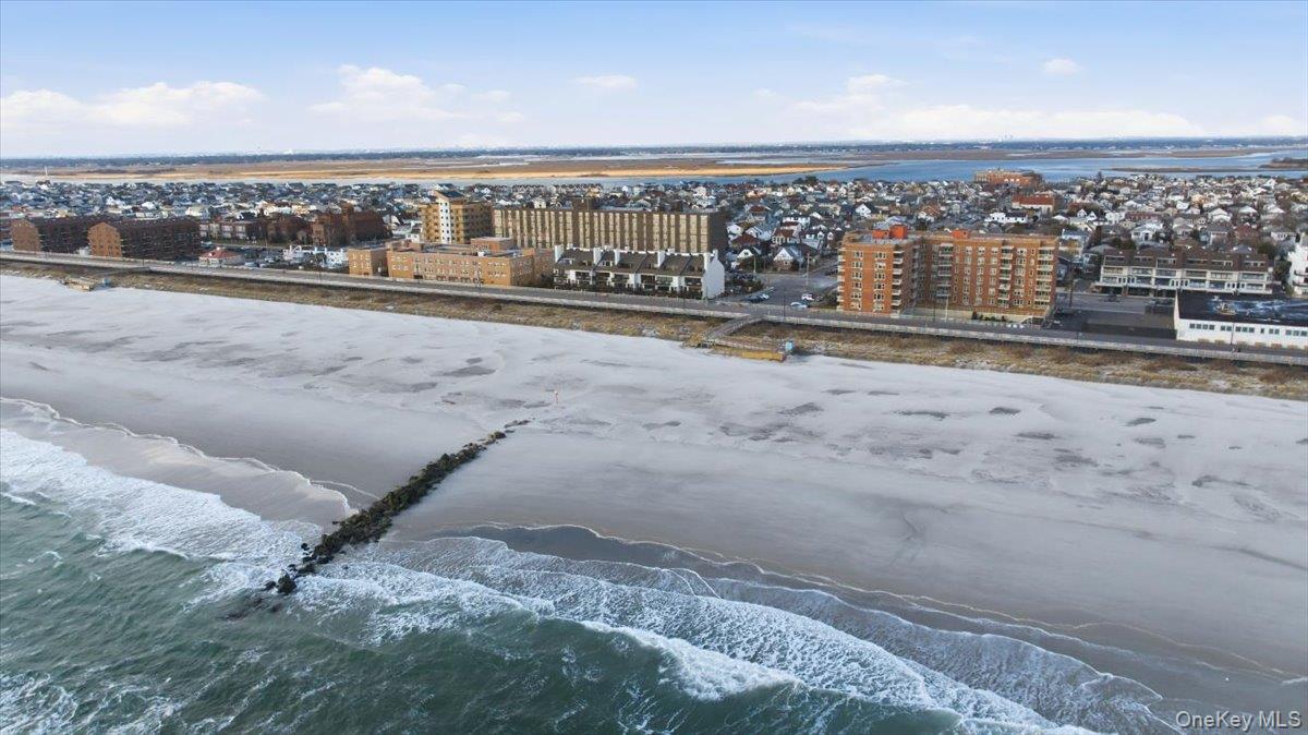 #19 photo, 560 W Broadway, Long Beach , NY 11561