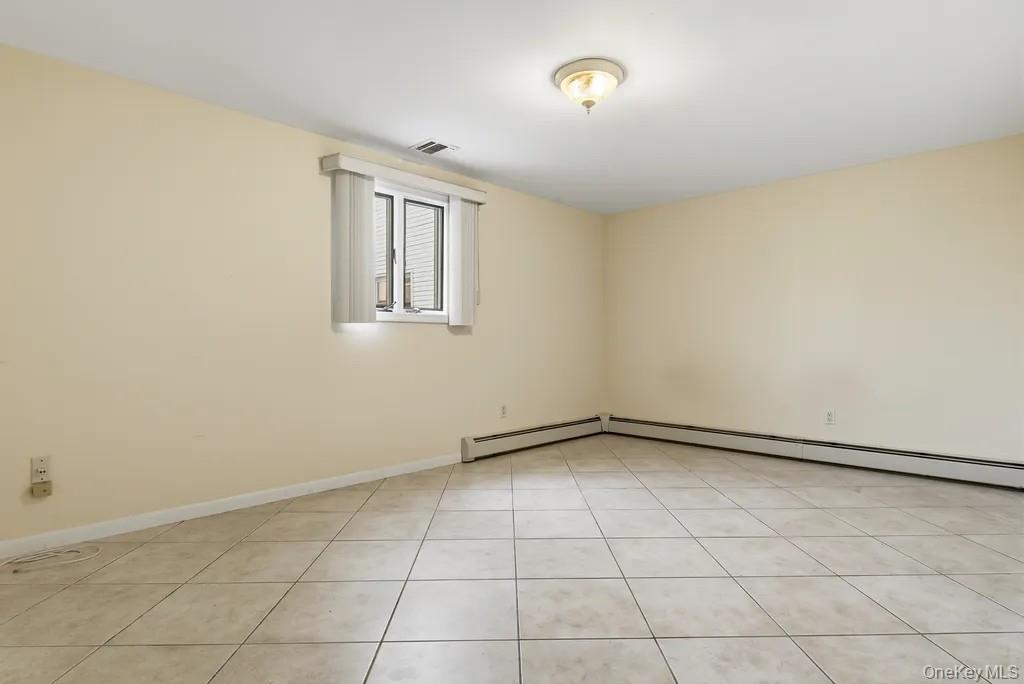 #12 photo, 11 7th Street, מחוז נסאו Bayville , NY 11709