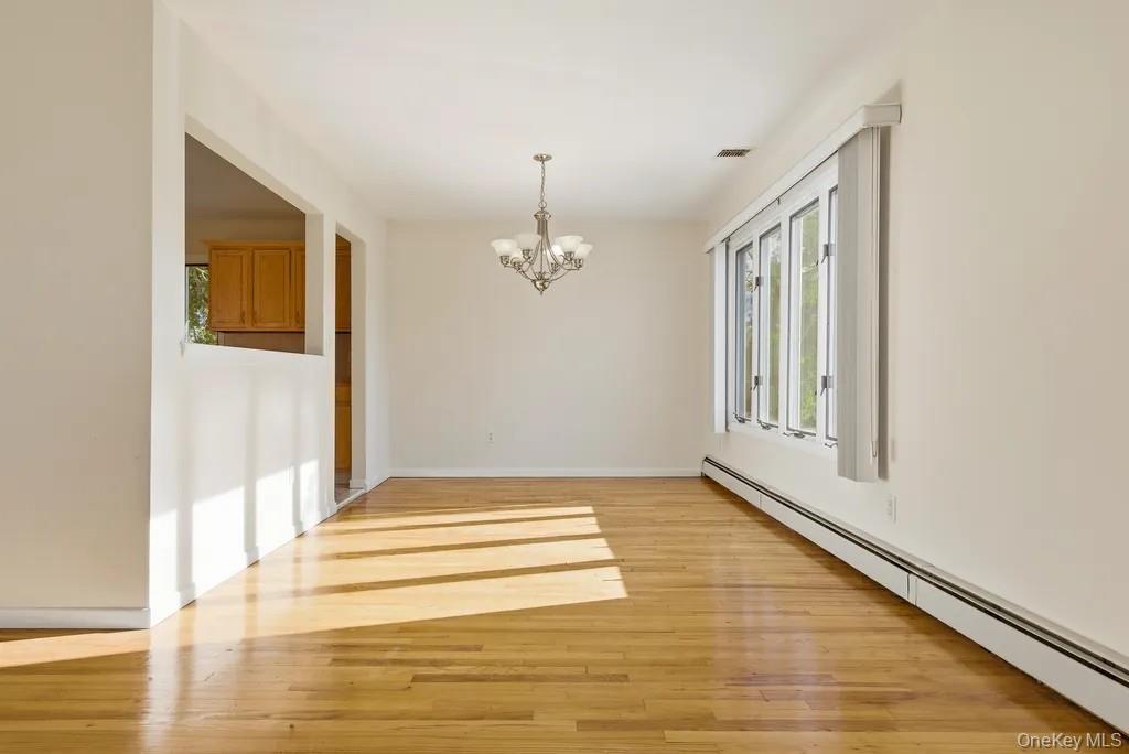 #18 photo, 11 7th Street, מחוז נסאו Bayville , NY 11709