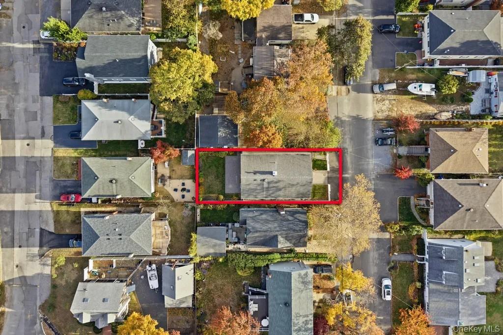 #3 photo, 11 7th Street, מחוז נסאו Bayville , NY 11709