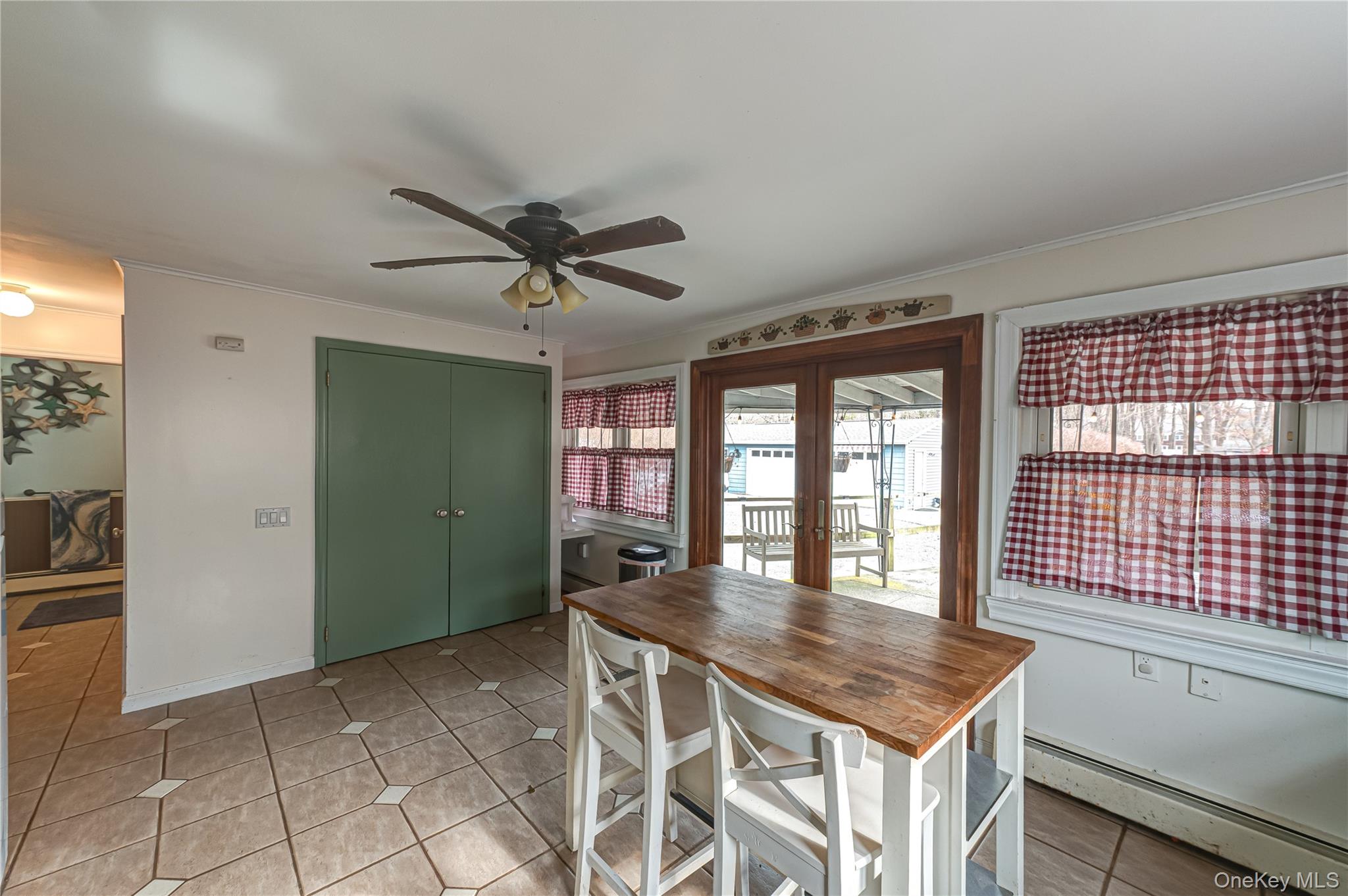 #15 photo, 1451 Locust Avenue, Bohemia , NY 11716