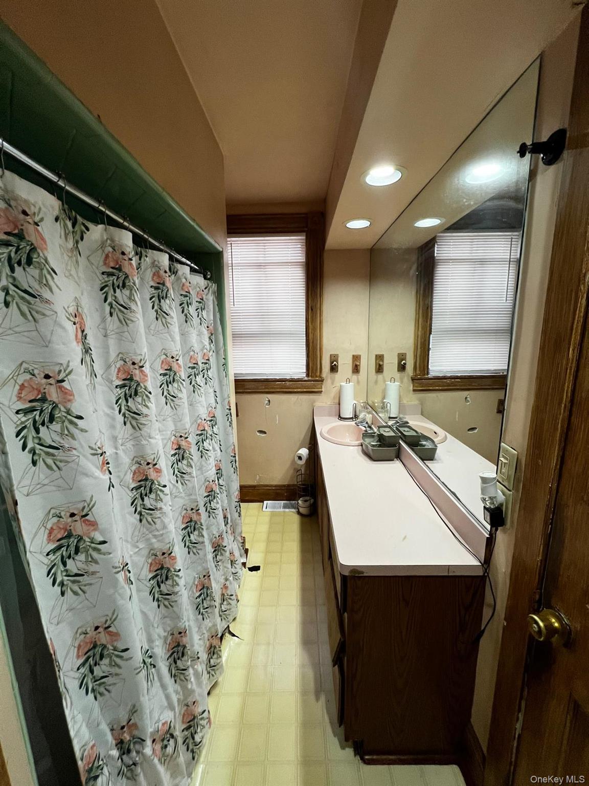 #11 photo, 3 Balding Avenue, Poughkeepsie , NY 12601