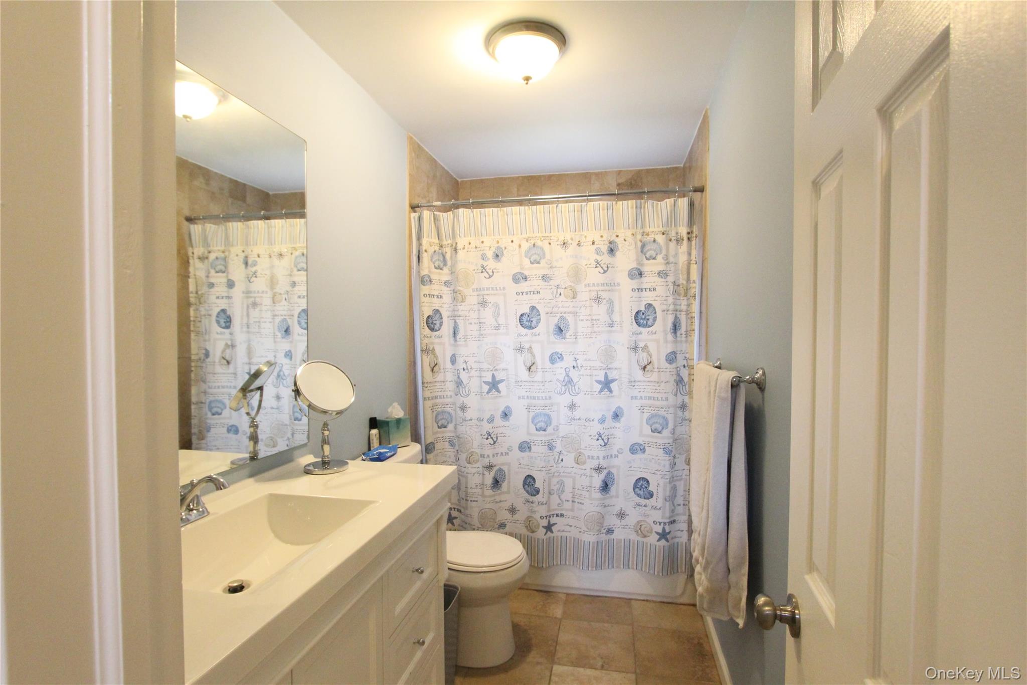 #16 photo, 275 Railroad Avenue, सफ़ोक काउंटी Center Moriches , NY 11934