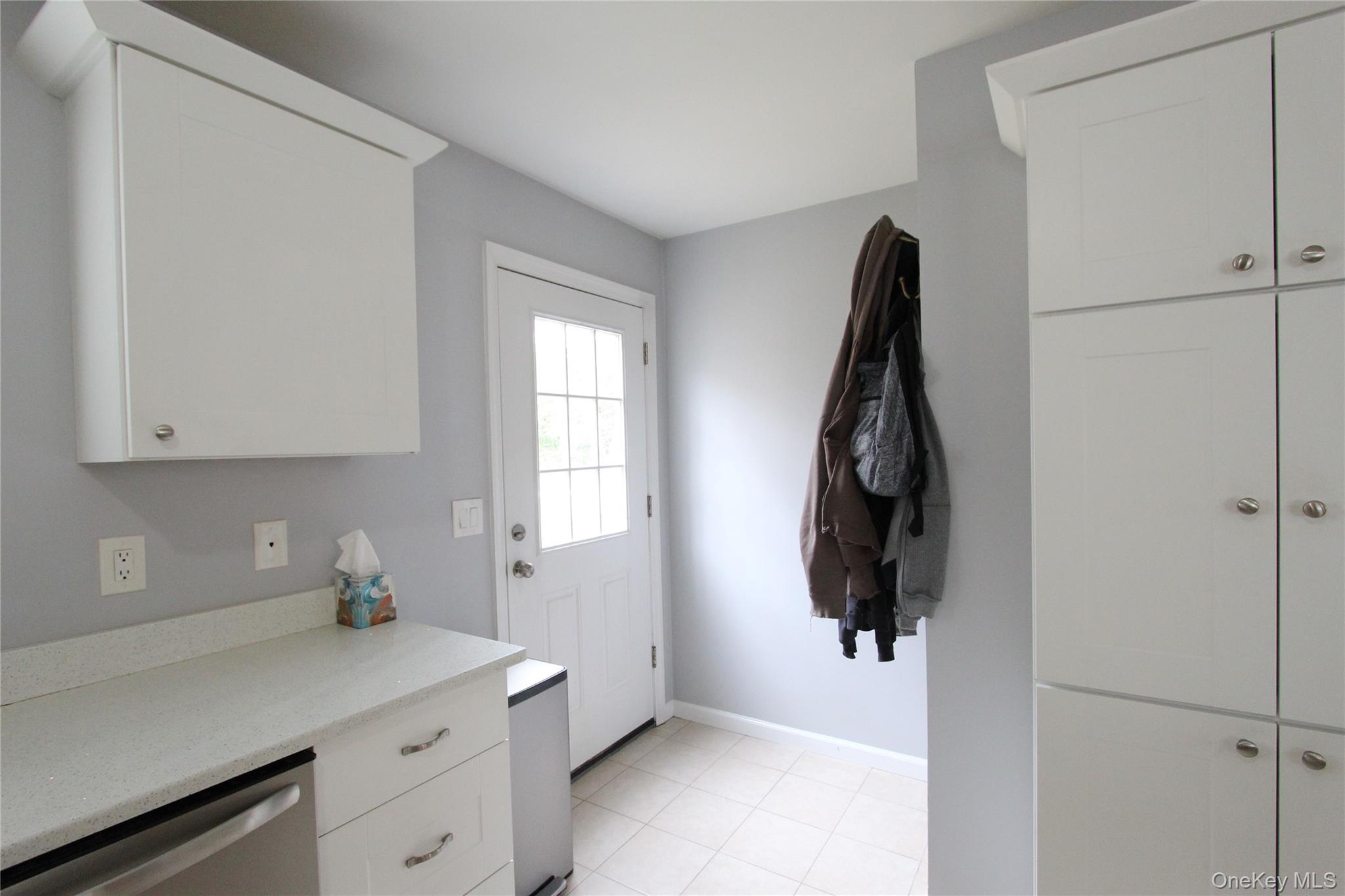 #7 photo, 275 Railroad Avenue, सफ़ोक काउंटी Center Moriches , NY 11934