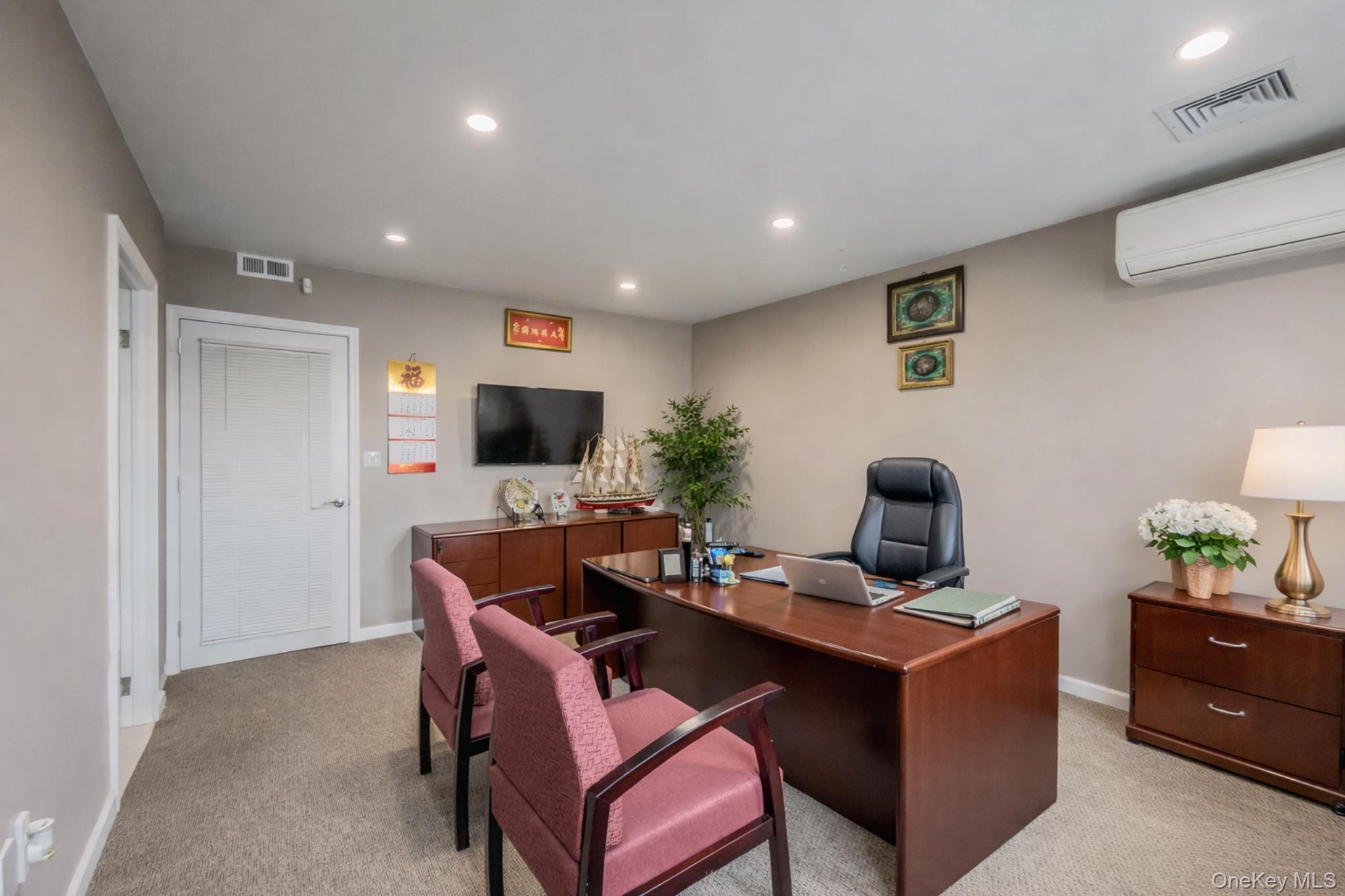 #15 photo, 14610 Rockaway Boulevard, 뉴욕퀸즈 Jamaica , NY 11436