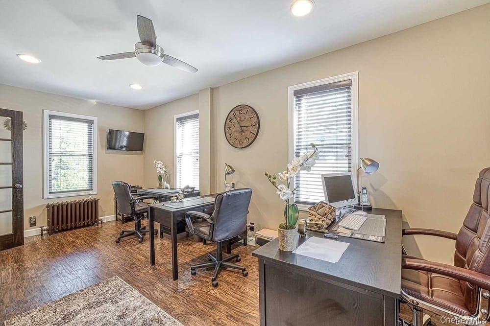 #14 photo, 524 Central Avenue, 롱 아일랜드 Bethpage , NY 11714