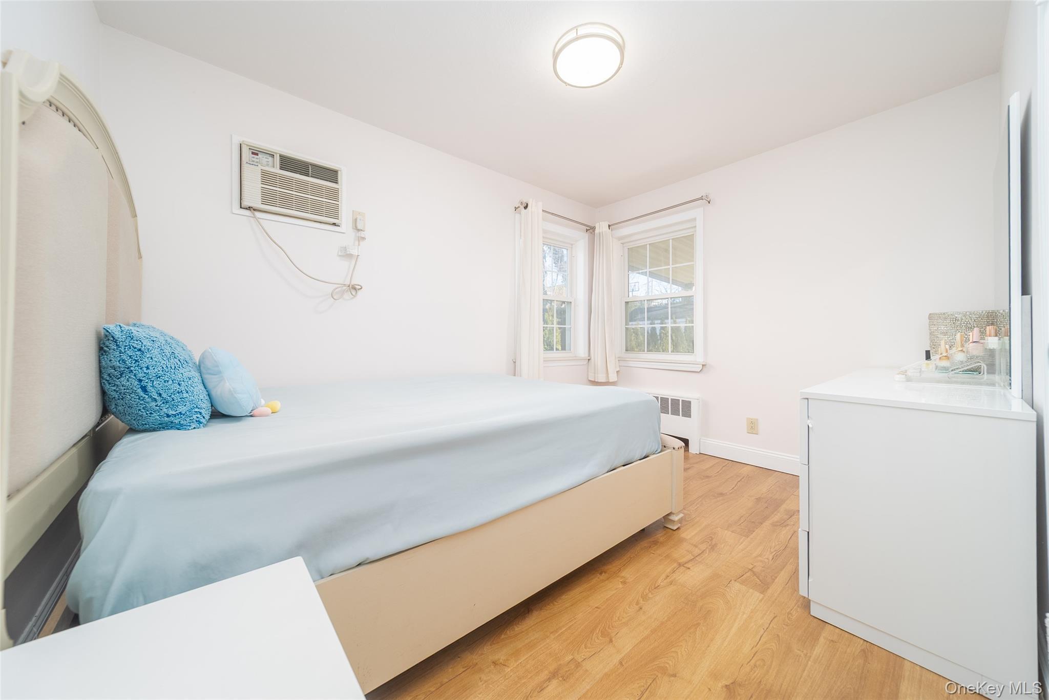 #15 photo, 57 Chaffee Avenue, 롱 아일랜드 Albertson , NY 11507