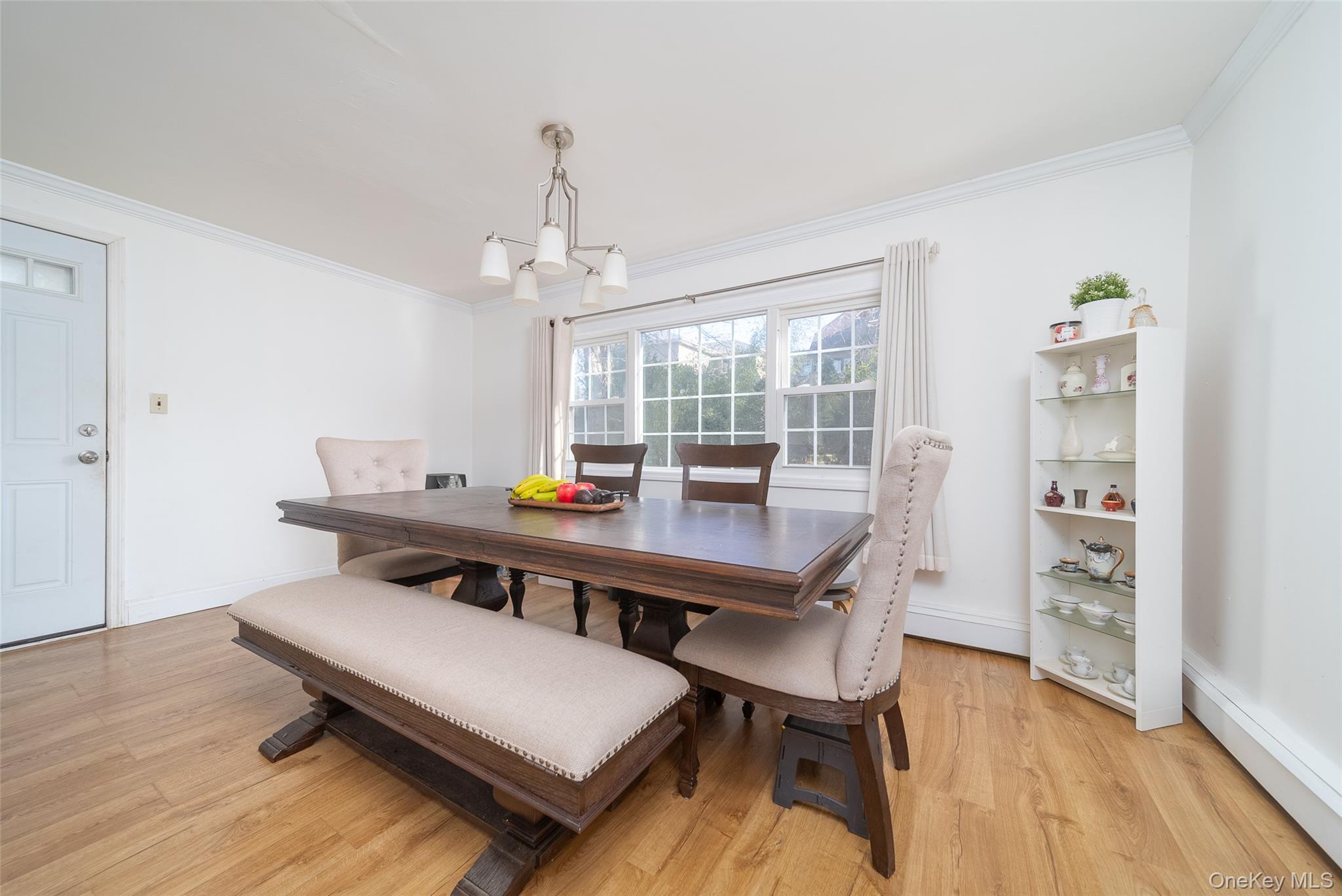 #7 photo, 57 Chaffee Avenue, 롱 아일랜드 Albertson , NY 11507