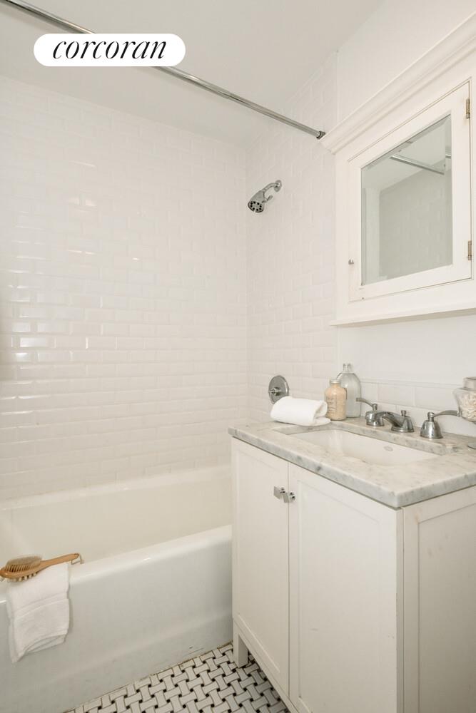 #8 photo, New York City, מנהטן Upper West Side , NY 10023