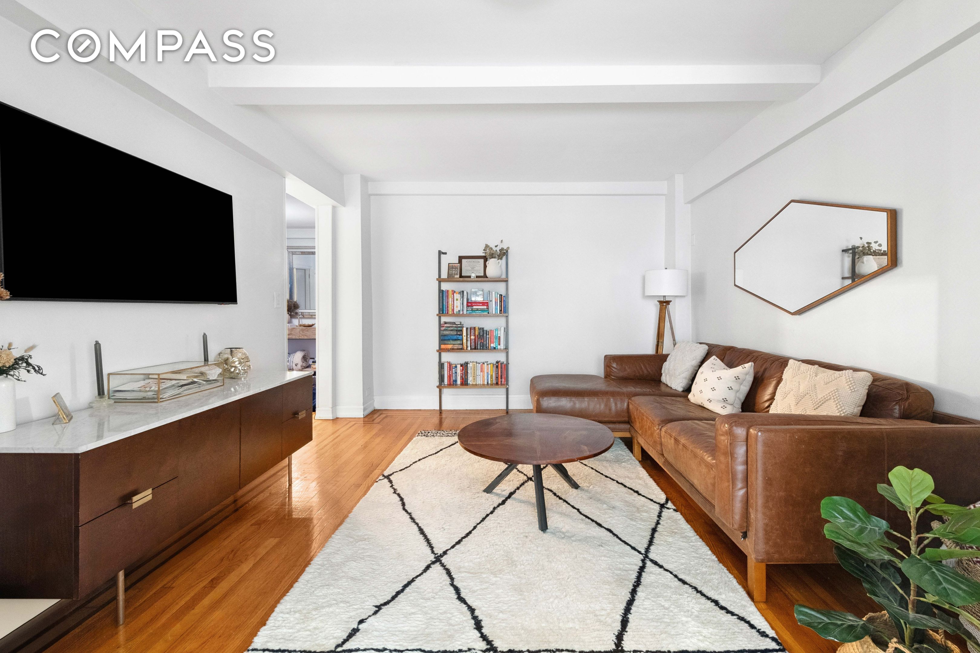 #3 photo, 320 Central Park W, מנהטן Upper West Side , NY 10025