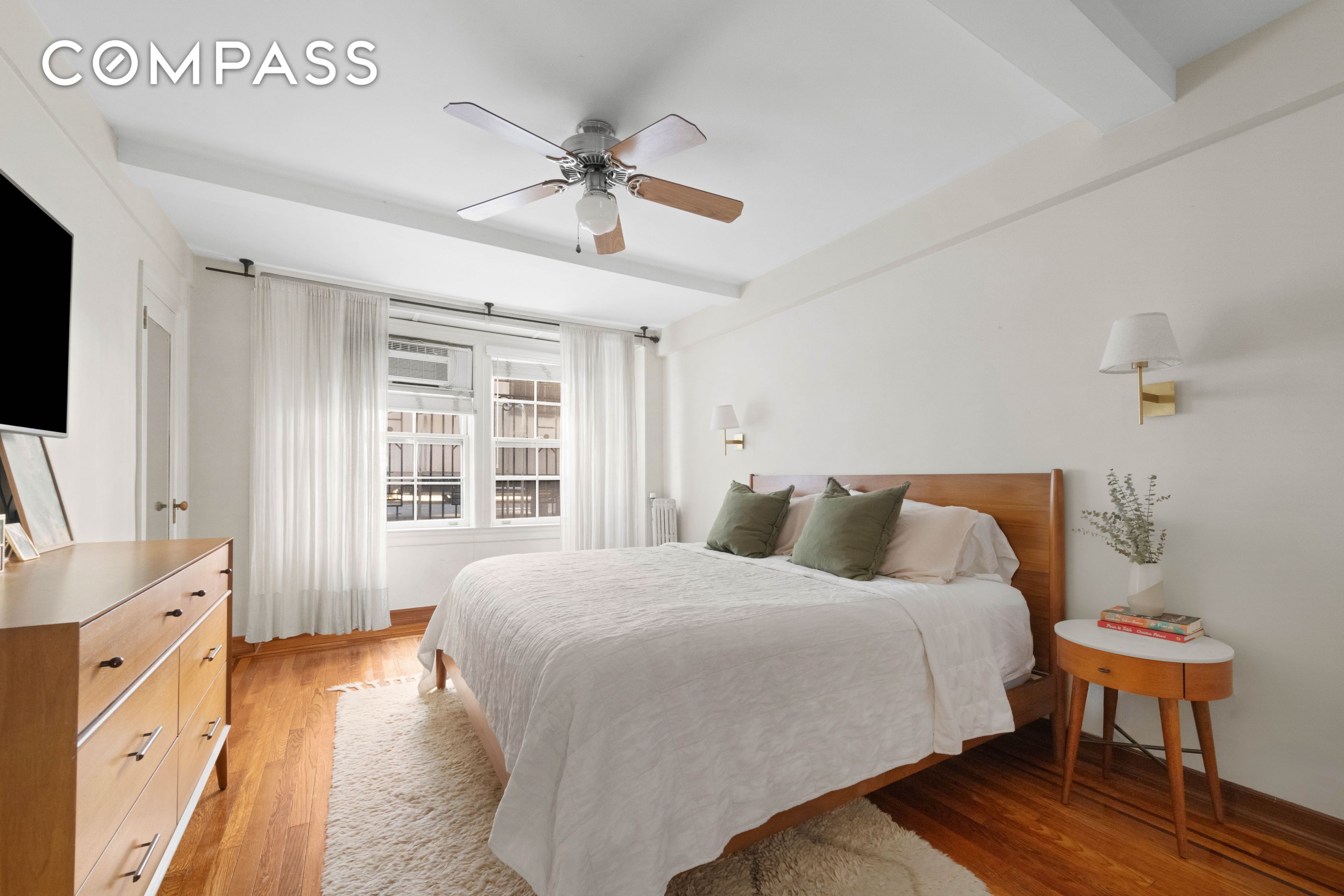 #9 photo, 320 Central Park W, מנהטן Upper West Side , NY 10025