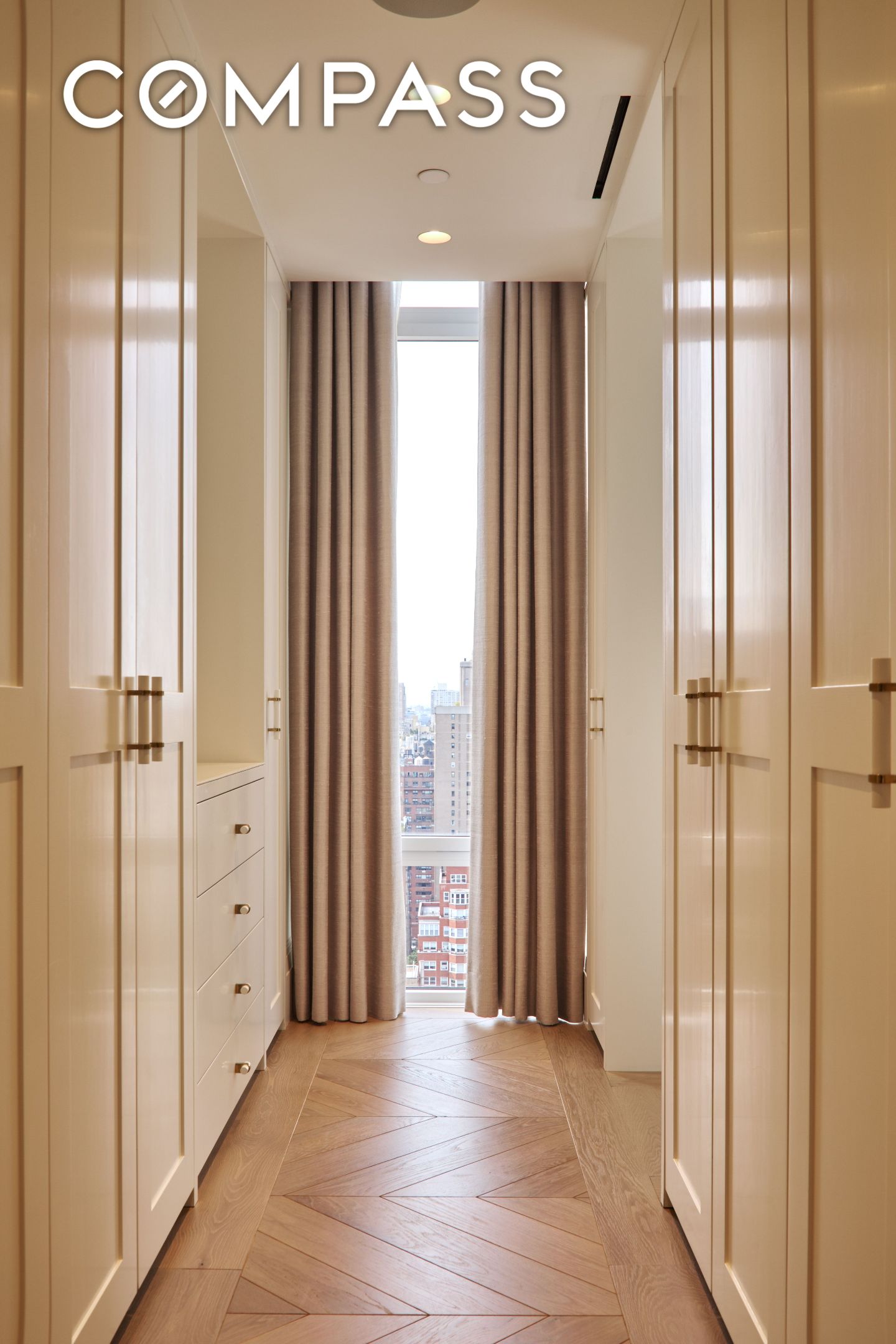 #12 photo, 1355 1st Avenue, 맨해튼 Lenox Hill , NY 10021