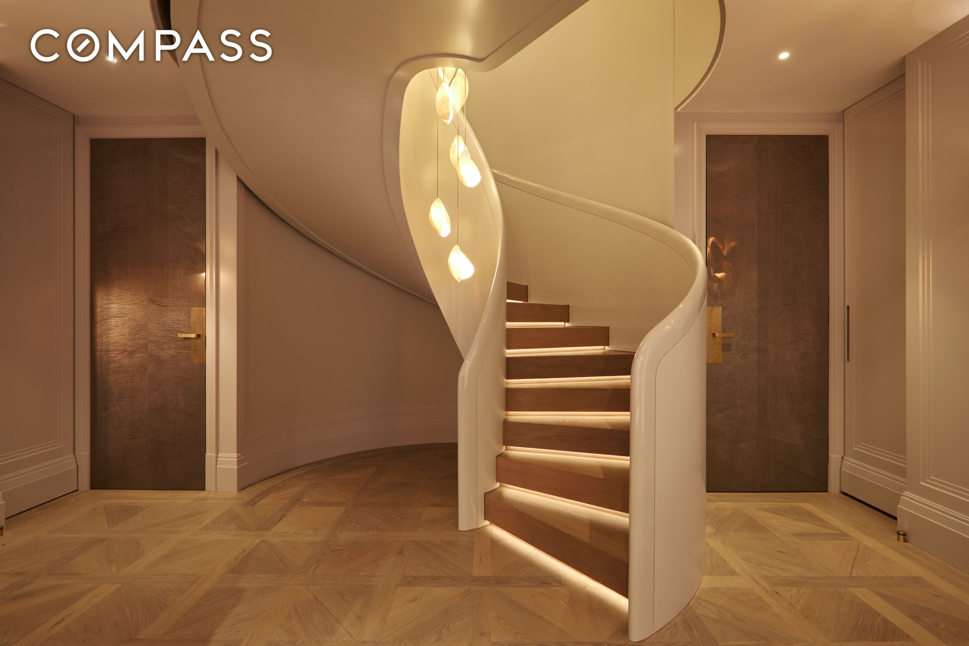 #18 photo, 1355 1st Avenue, 맨해튼 Lenox Hill , NY 10021