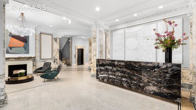 #12 photo, 235 W 75th Street, 맨해튼 Upper West Side , NY 10023