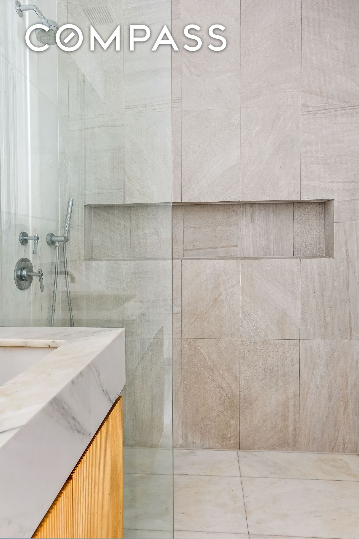 #6 photo, 300 W 30th Street, Chelsea , NY 10001