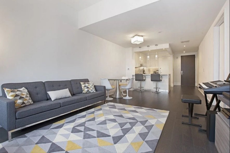 #5 photo, New York City, Lincoln Square , NY 10069