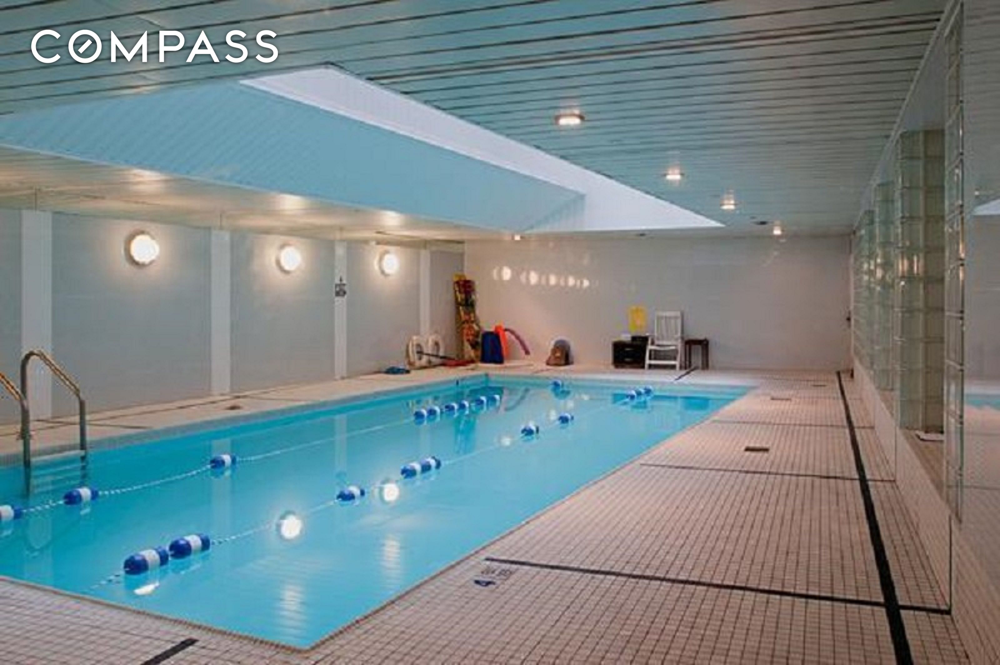 #14 photo, 50 Lexington Avenue, Flatiron , NY 10010