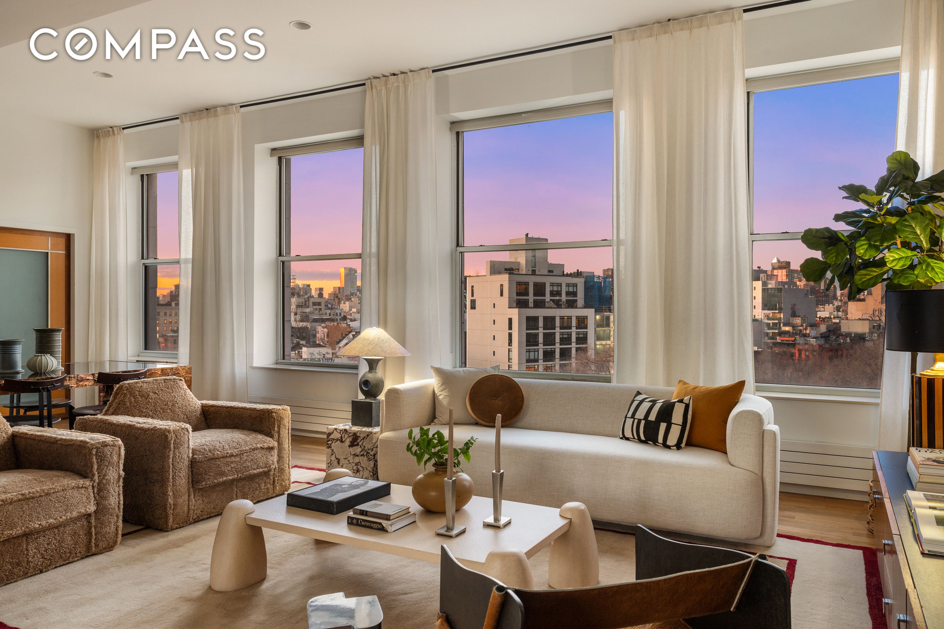 #1 photo, 175 E Broadway, Two Bridges , NY 10002