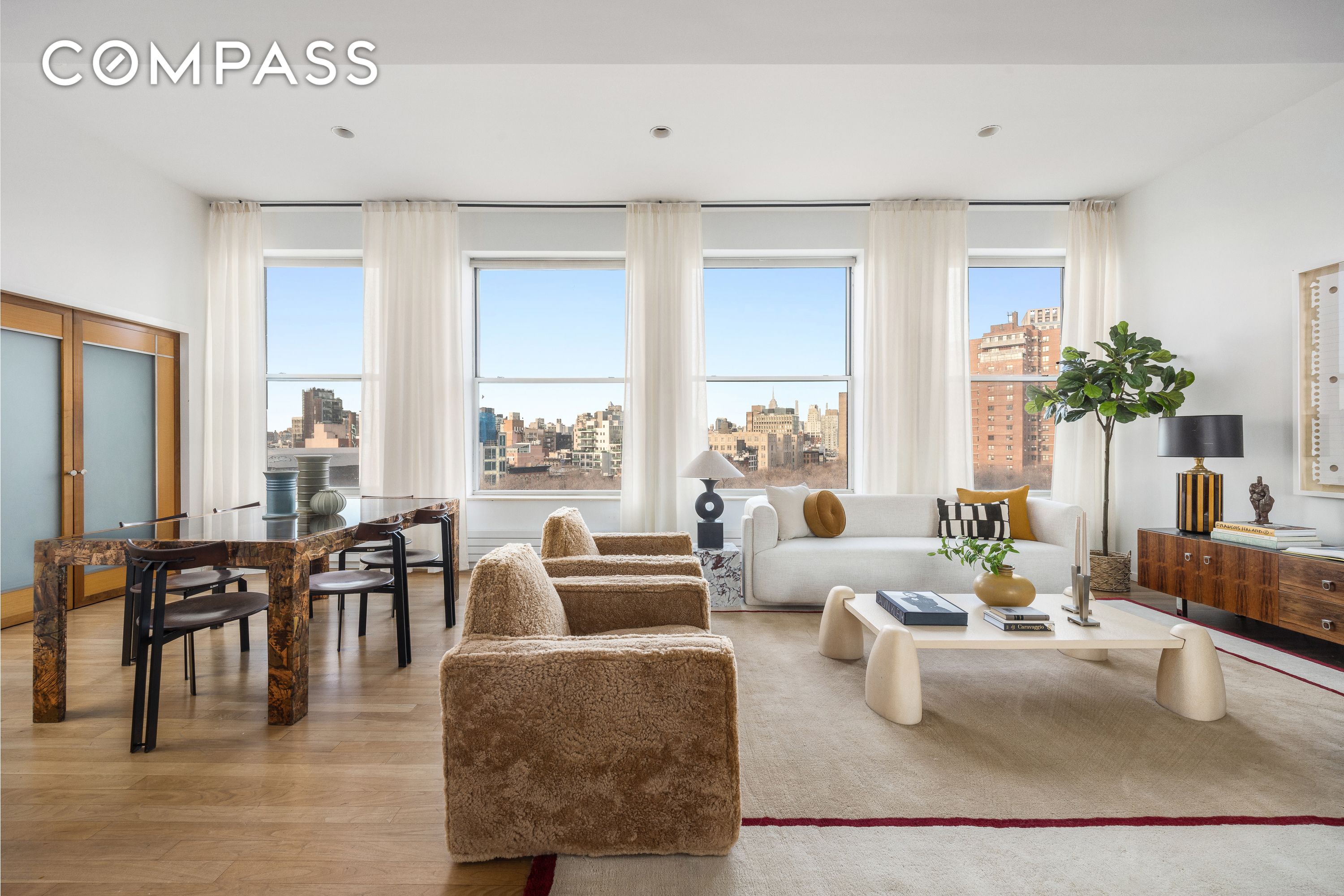 #5 photo, 175 E Broadway, Two Bridges , NY 10002