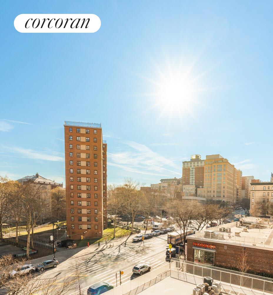 #4 photo, 70 LA SALLE Street, Morningside Heights , NY 10027