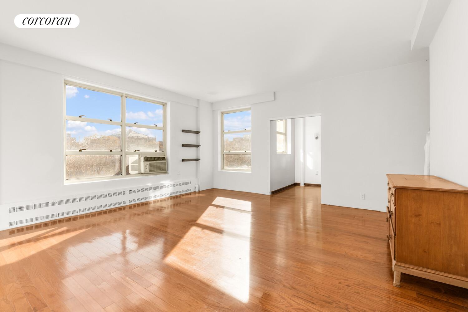 #9 photo, 70 LA SALLE Street, Morningside Heights , NY 10027