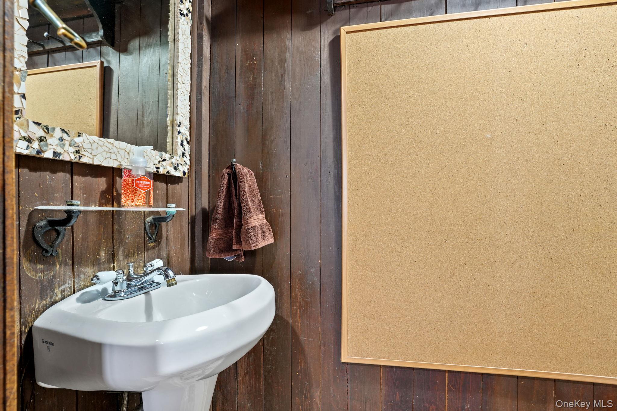 #13 photo, 1780 Strawberry Road, Mohegan Lake , NY 10547