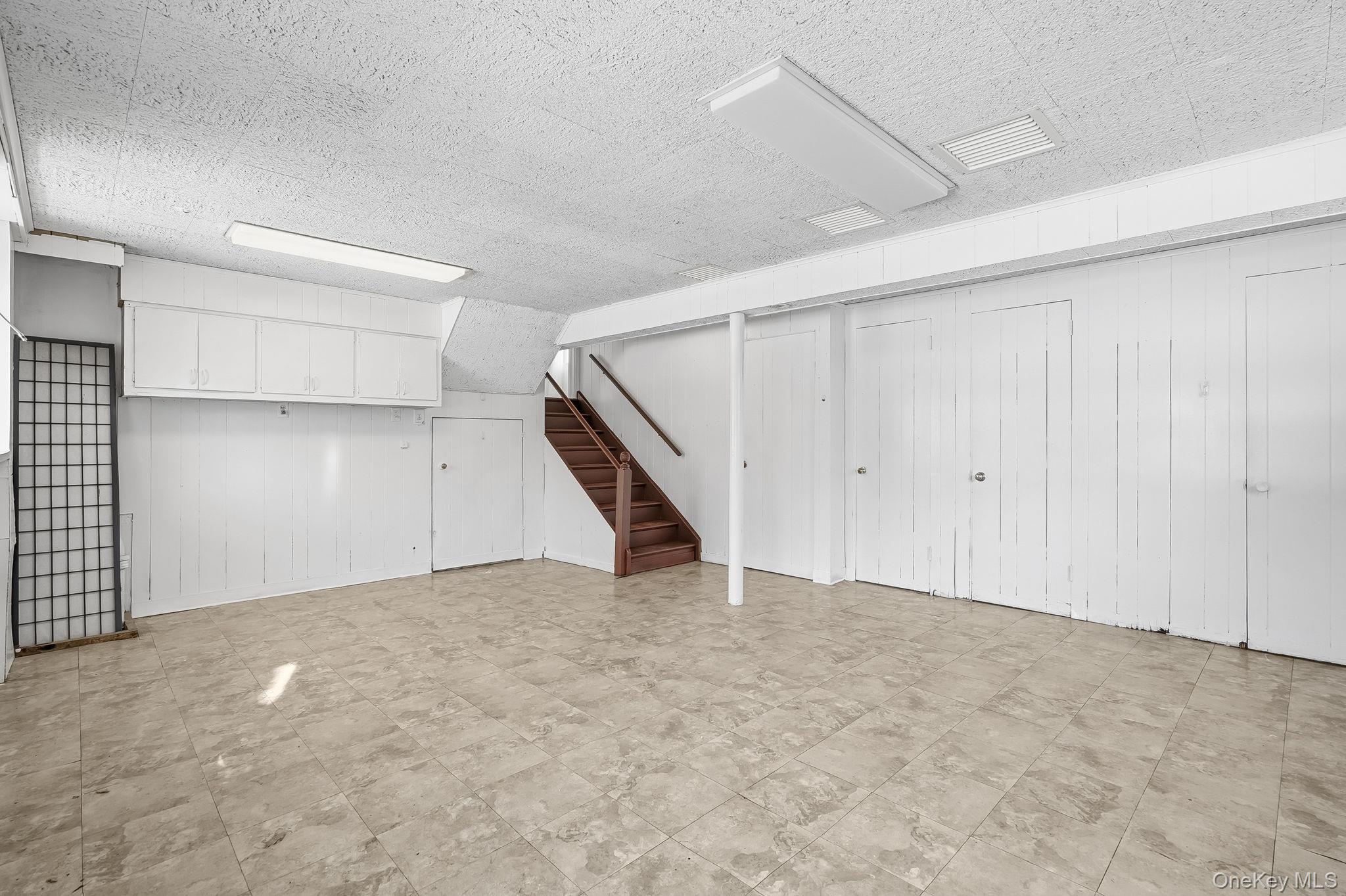 #18 photo, 409 Fenimore Road, Mamaroneck , NY 10543