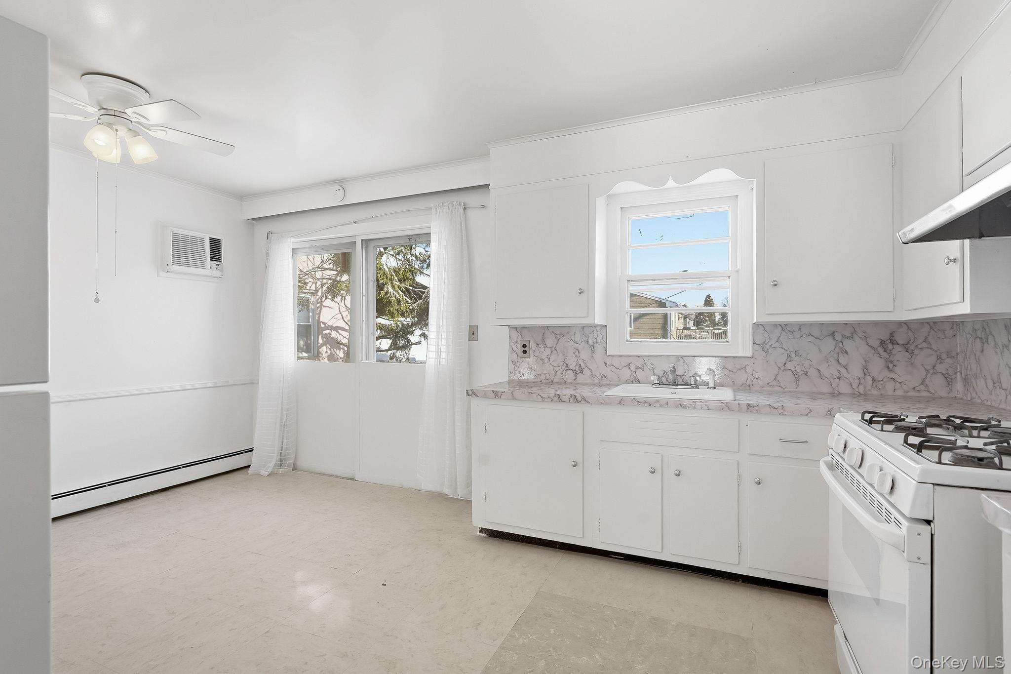 #8 photo, 409 Fenimore Road, Mamaroneck , NY 10543