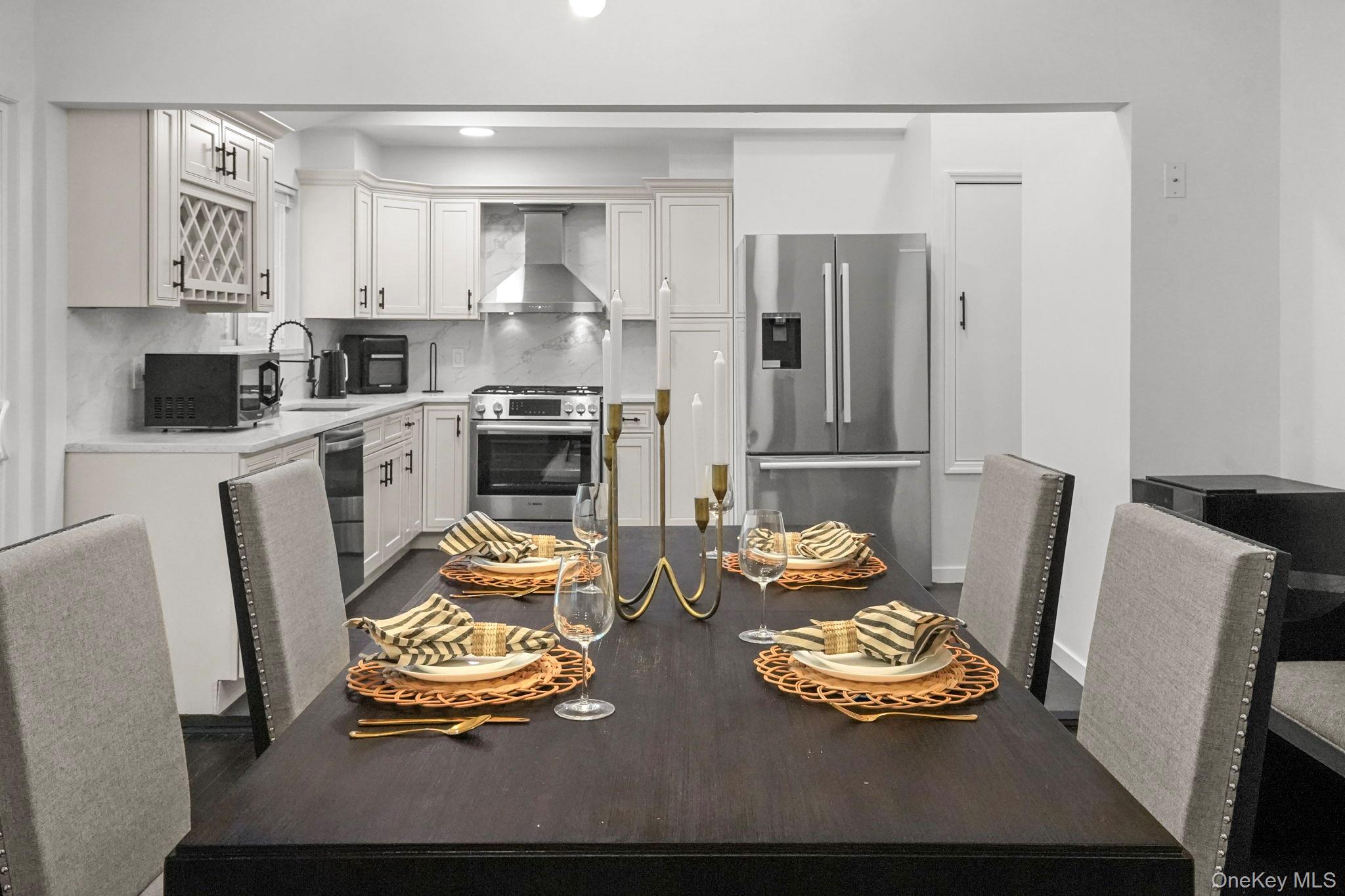 #11 photo, 29 Meadow Lane, Chappaqua , NY 10514