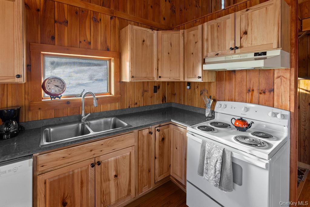 #8 photo, 161 Ridge Road, Hamden , NY 13782