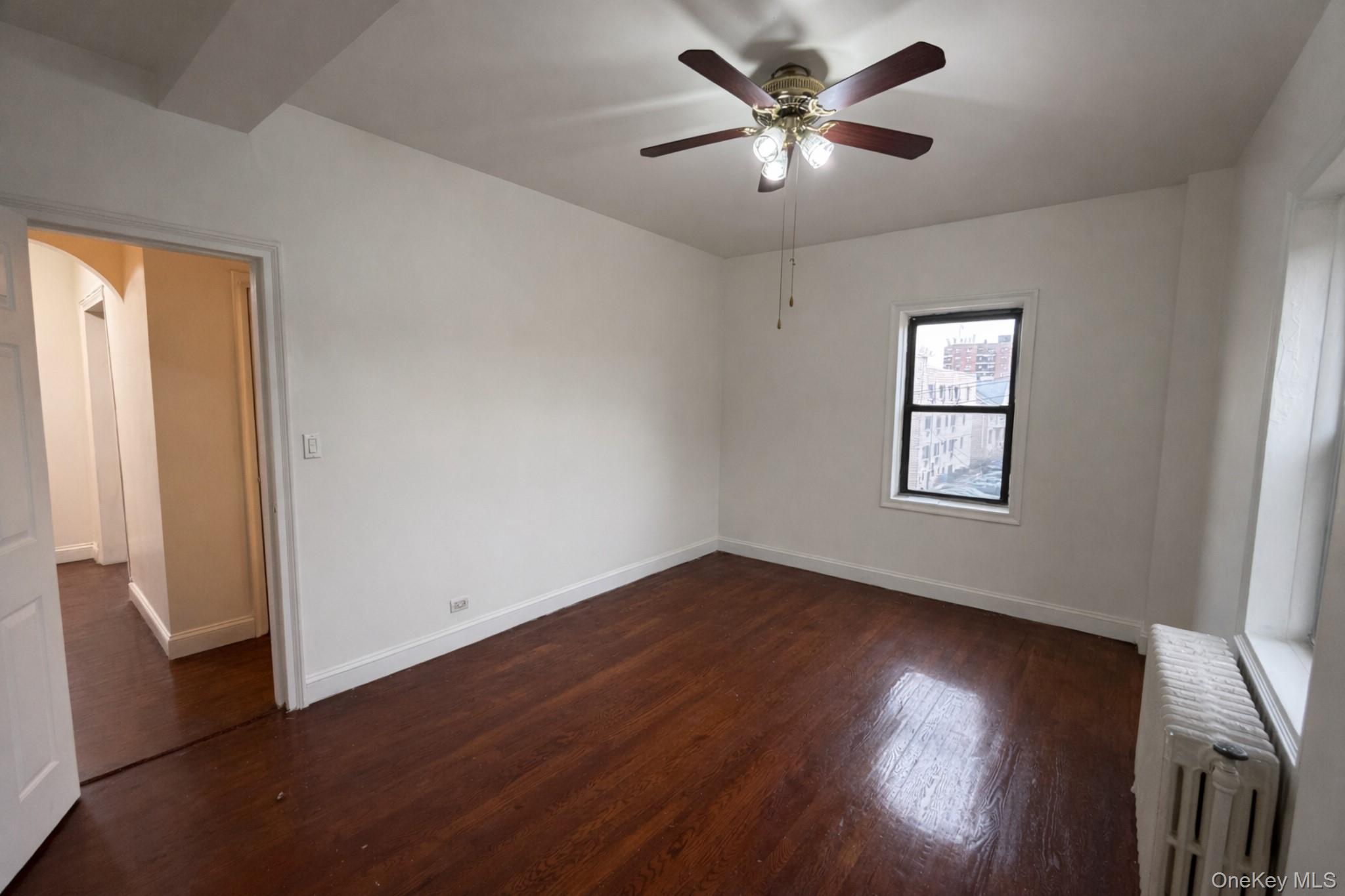 #7 photo, 5 Circuit Road, New Rochelle , NY 10805