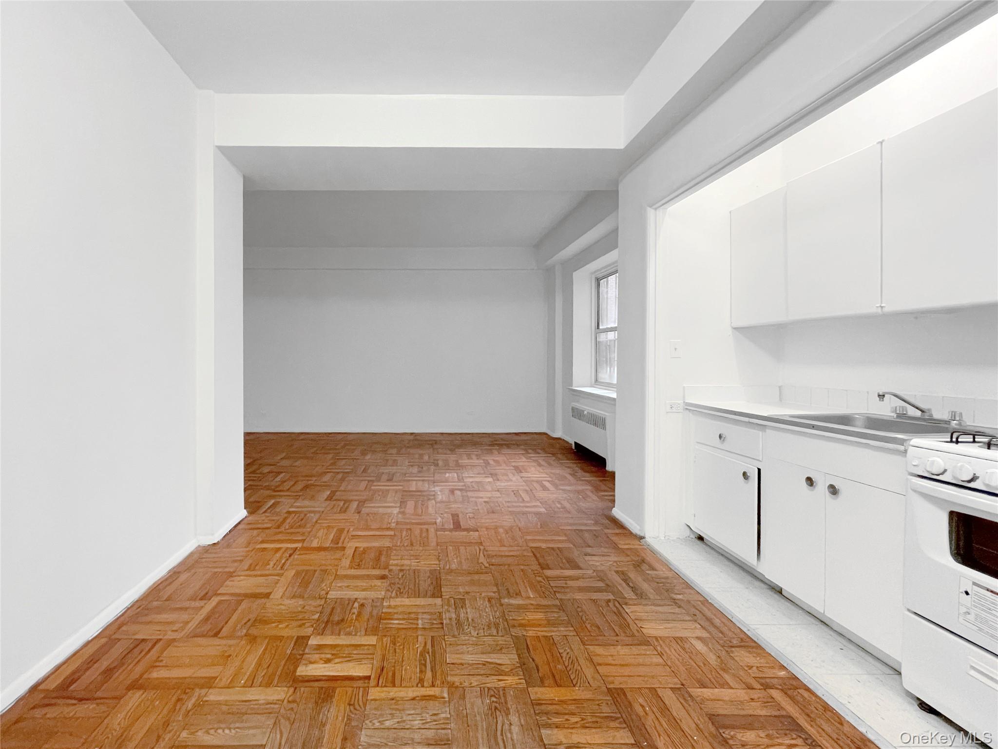 #2 photo, 2630 Kingsbridge Terrace Terrace, Bronx , NY 10463